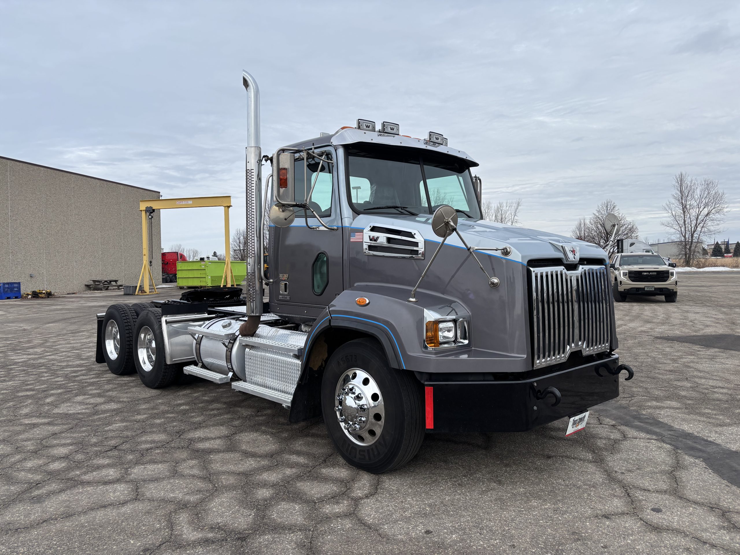 2021 Western Star 4700SB - image 3 of 6