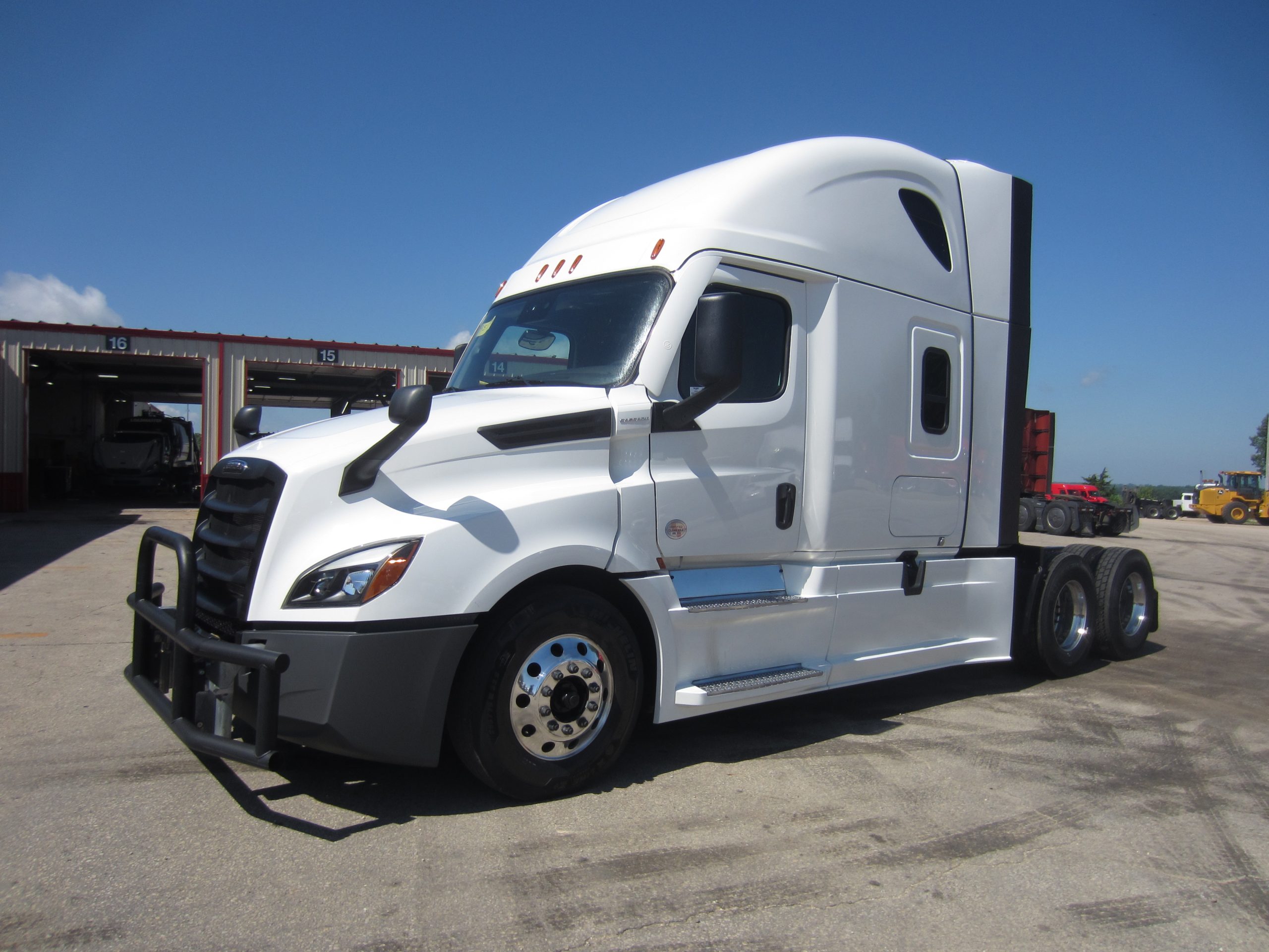 2023 Freightliner PT126 - image 1 of 6