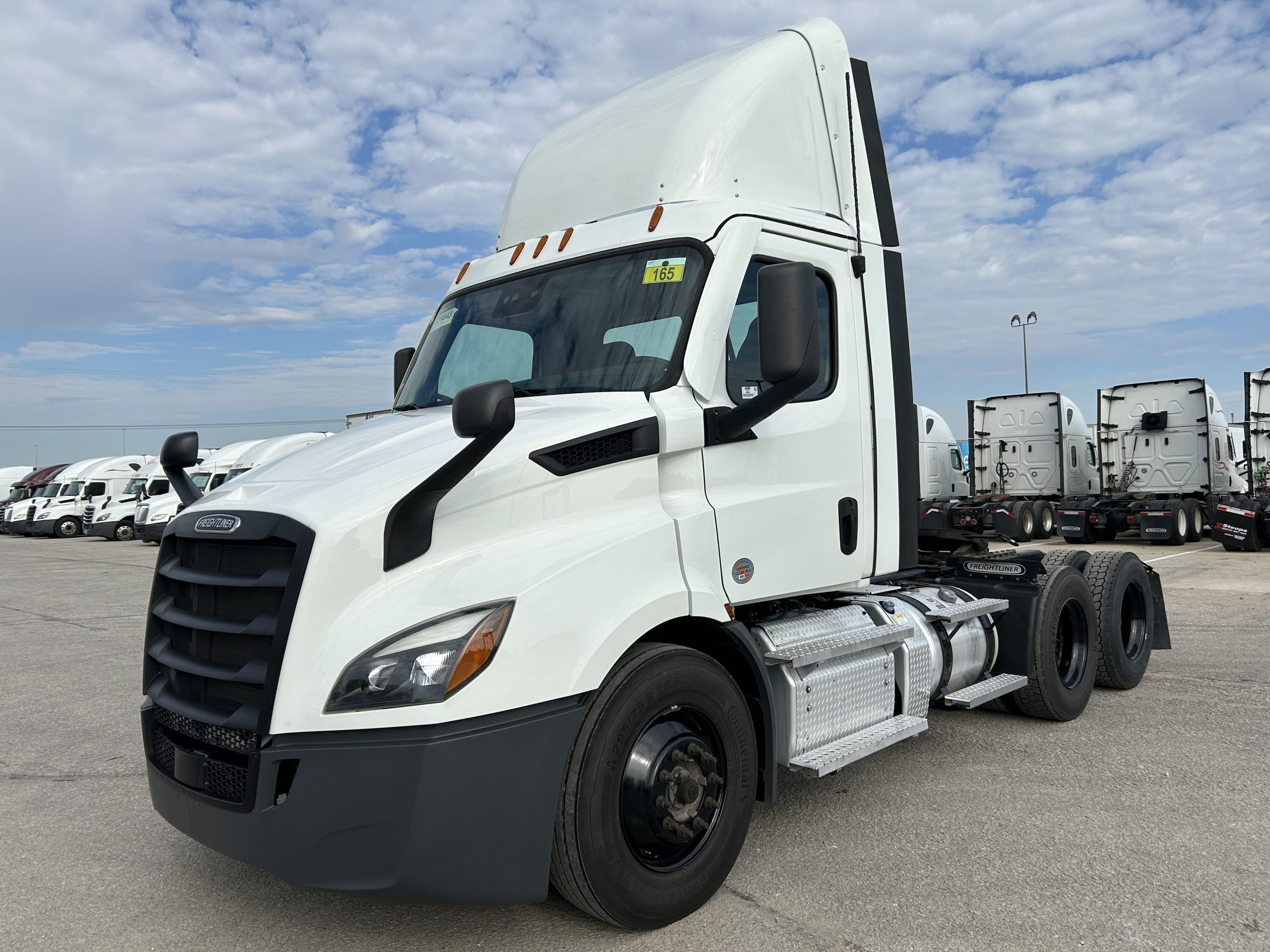 2021 Freightliner PE116DC - image 1 of 5