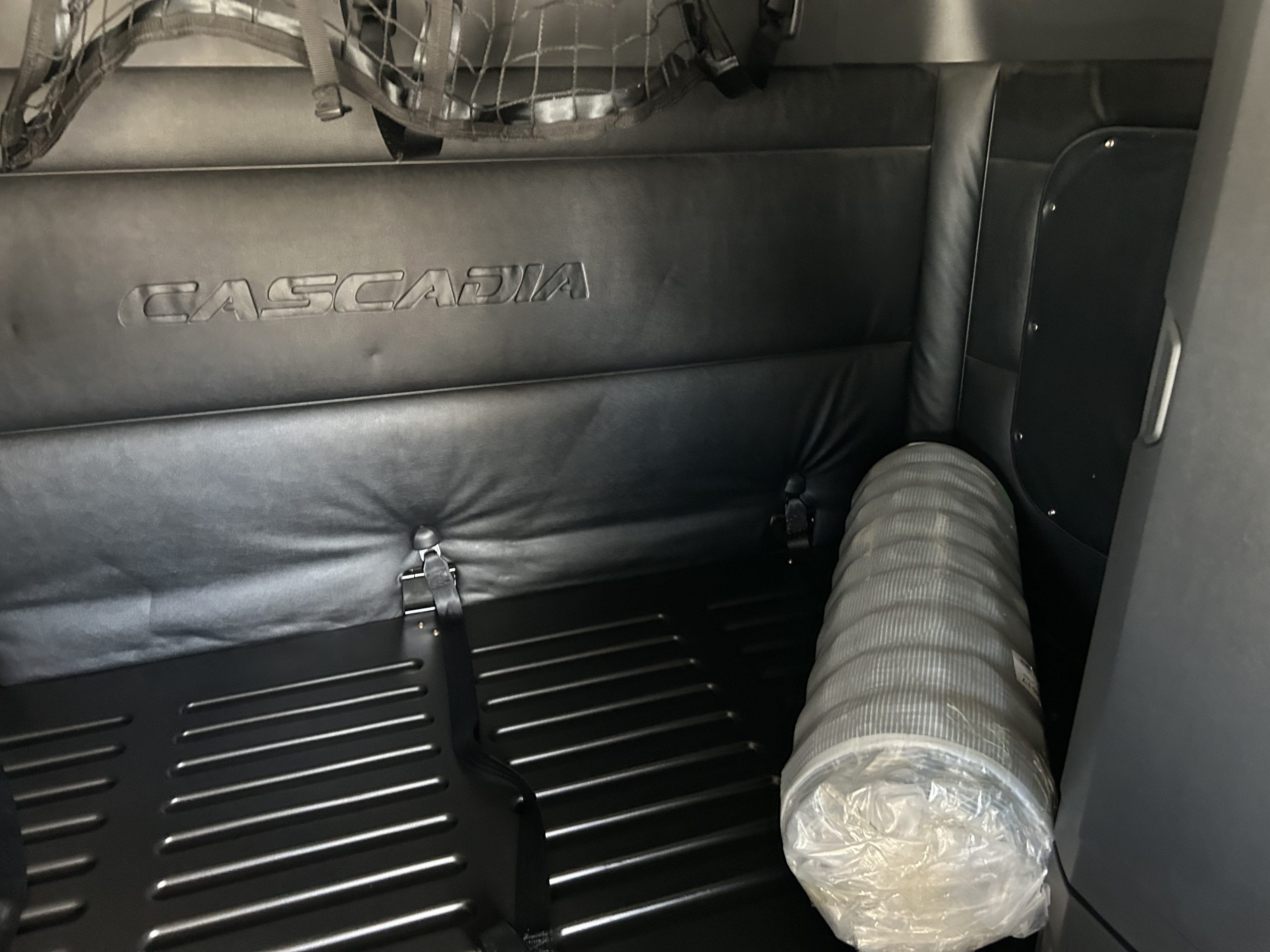 2023 Freightliner PT126SLP - image 6 of 6