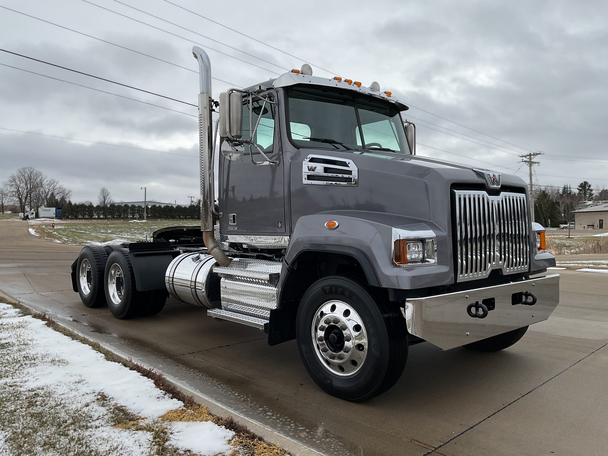 2020 Western Star 4700SF - image 3 of 6