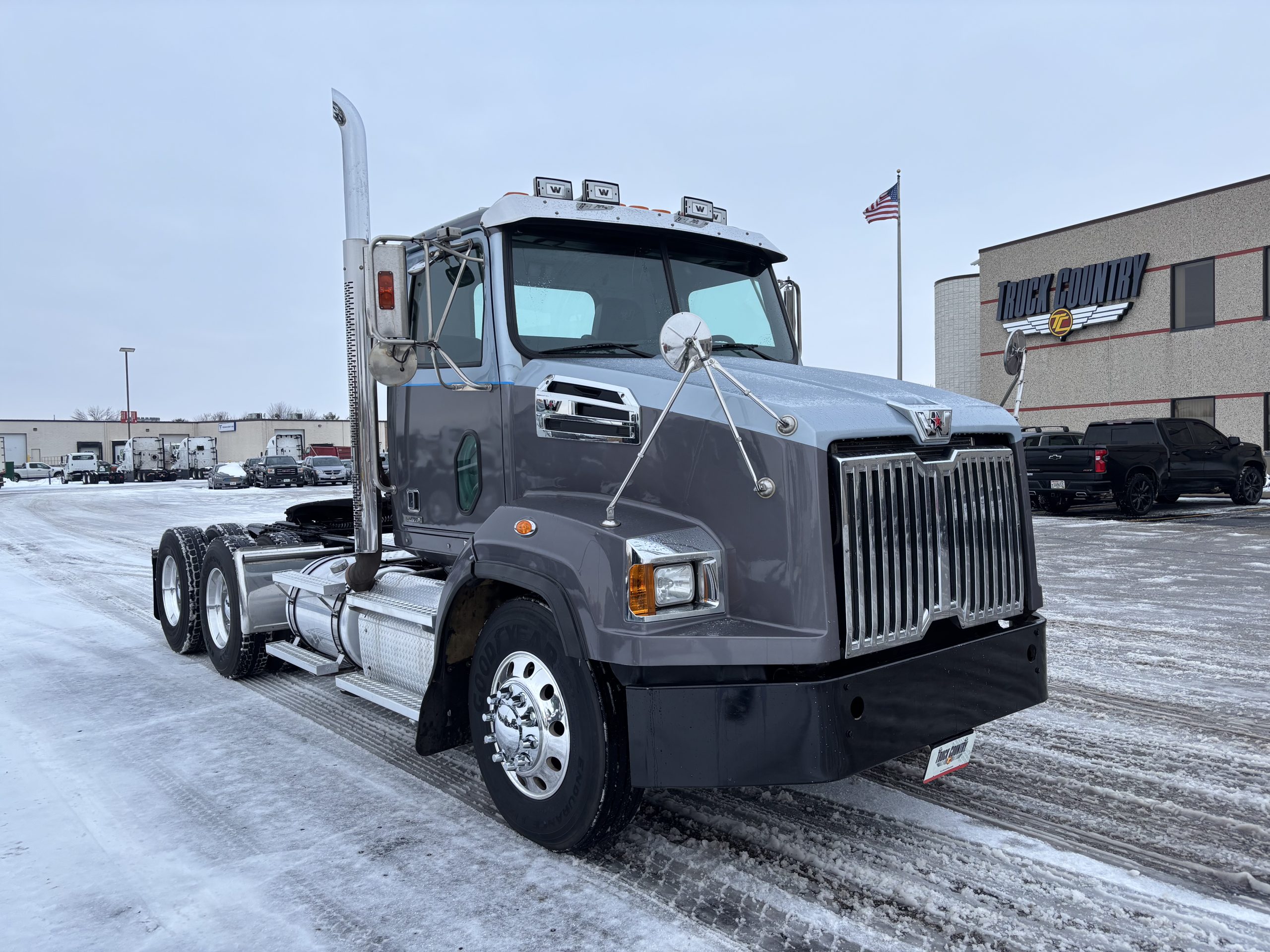 2021 Western Star 4700SB - image 3 of 6