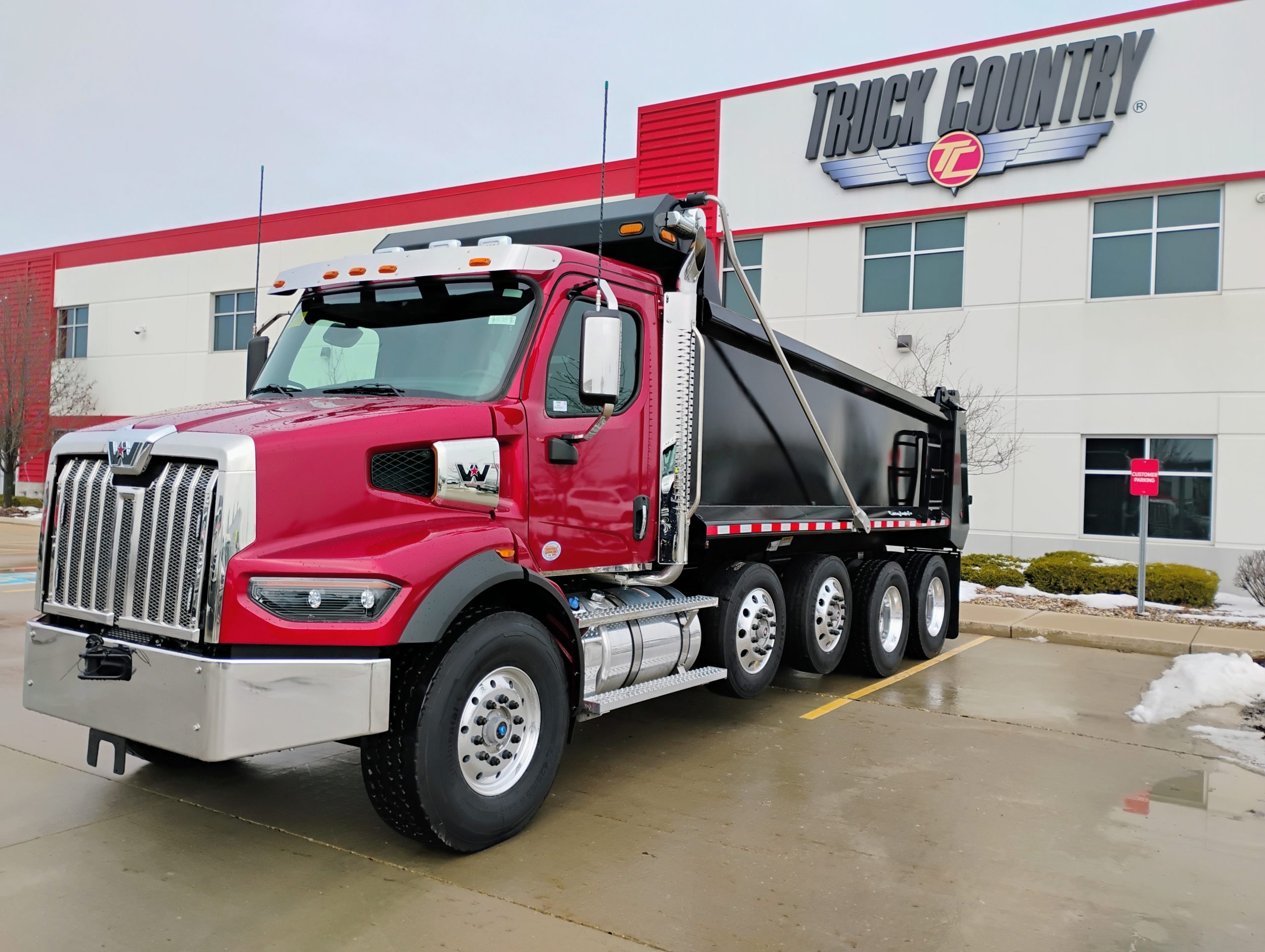 2026 Western Star 47X - image 1 of 6