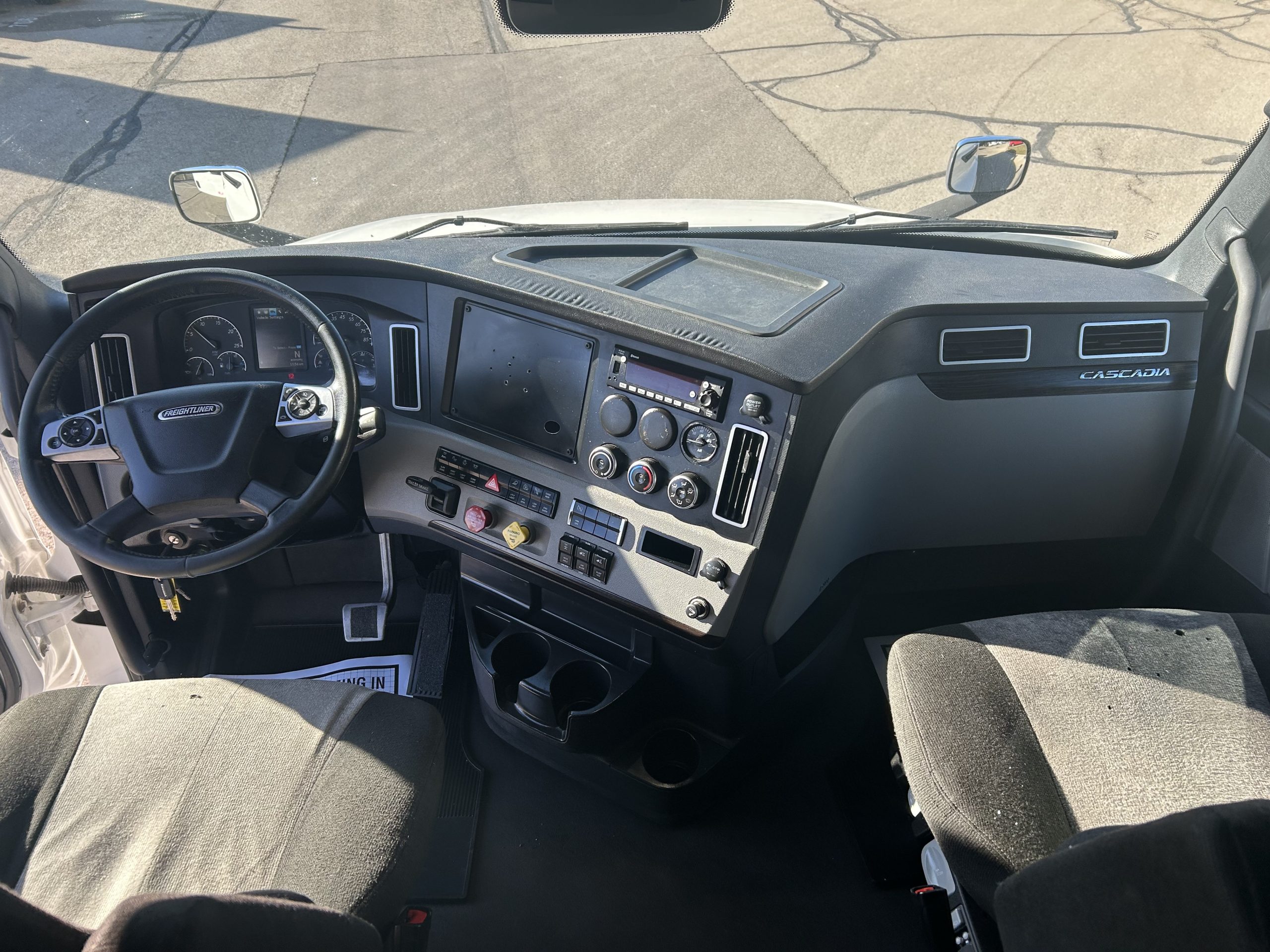 2022 Freightliner - image 5