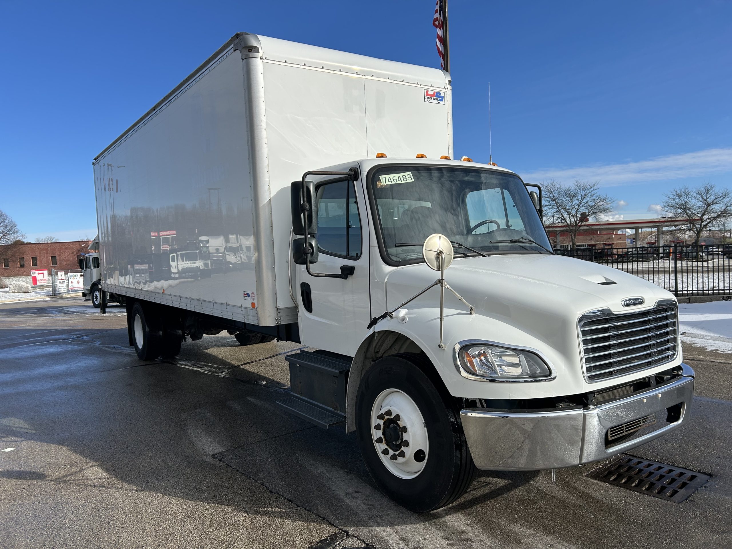 2023 Freightliner M2 106 - image 3