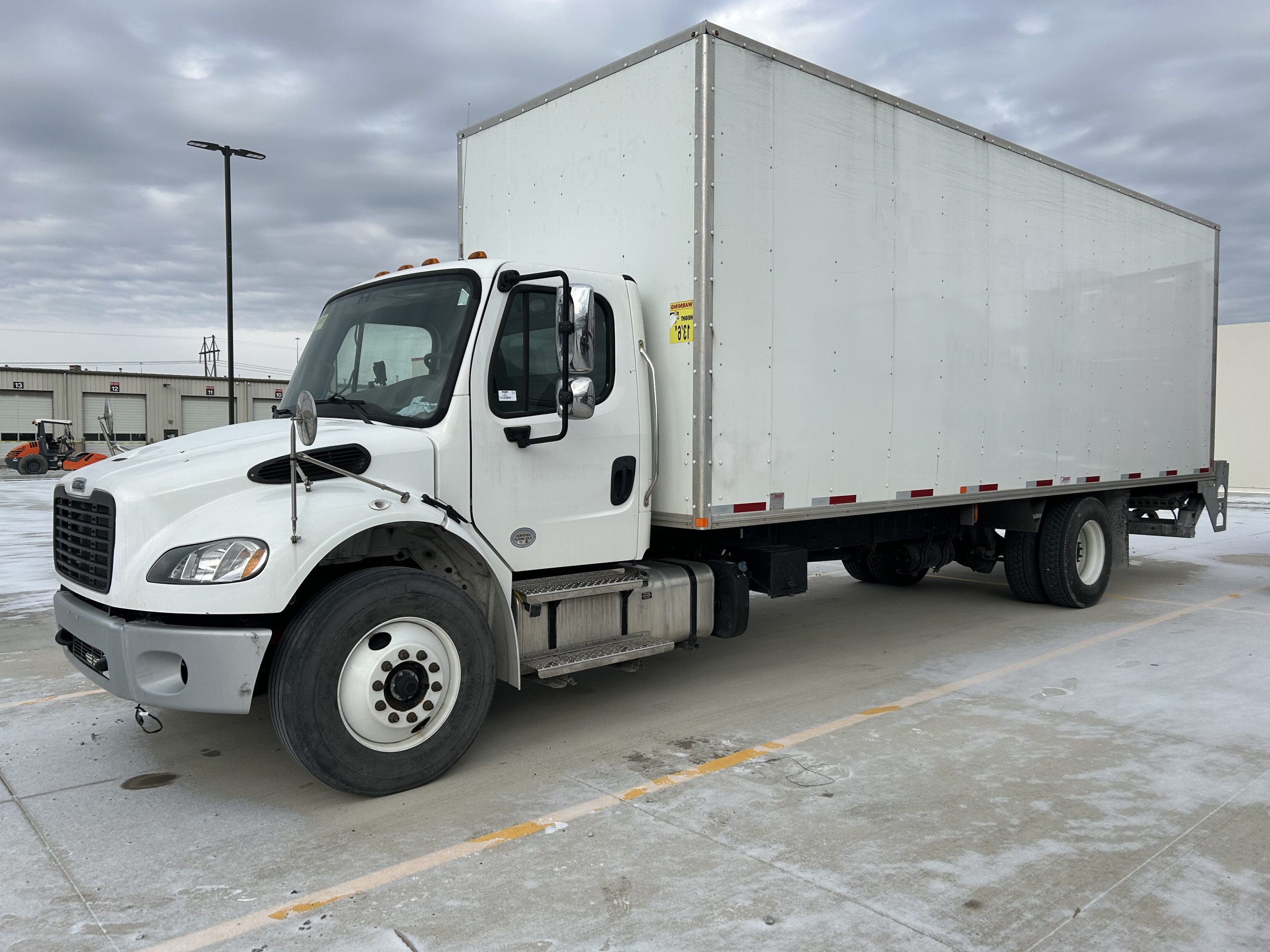 2021 Freightliner M2 106 - image 1 of 1