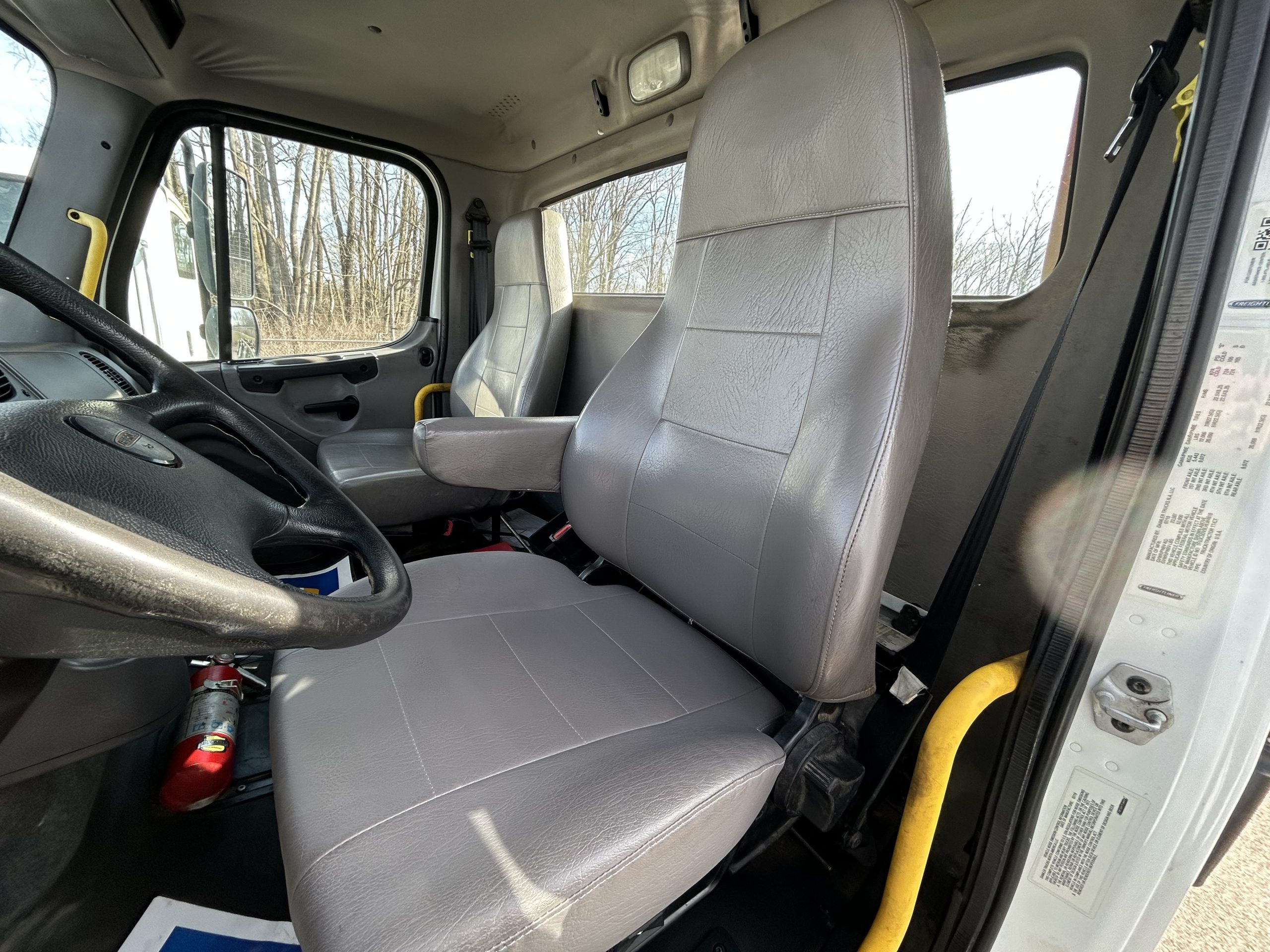 2020 Freightliner M2 112 - image 6