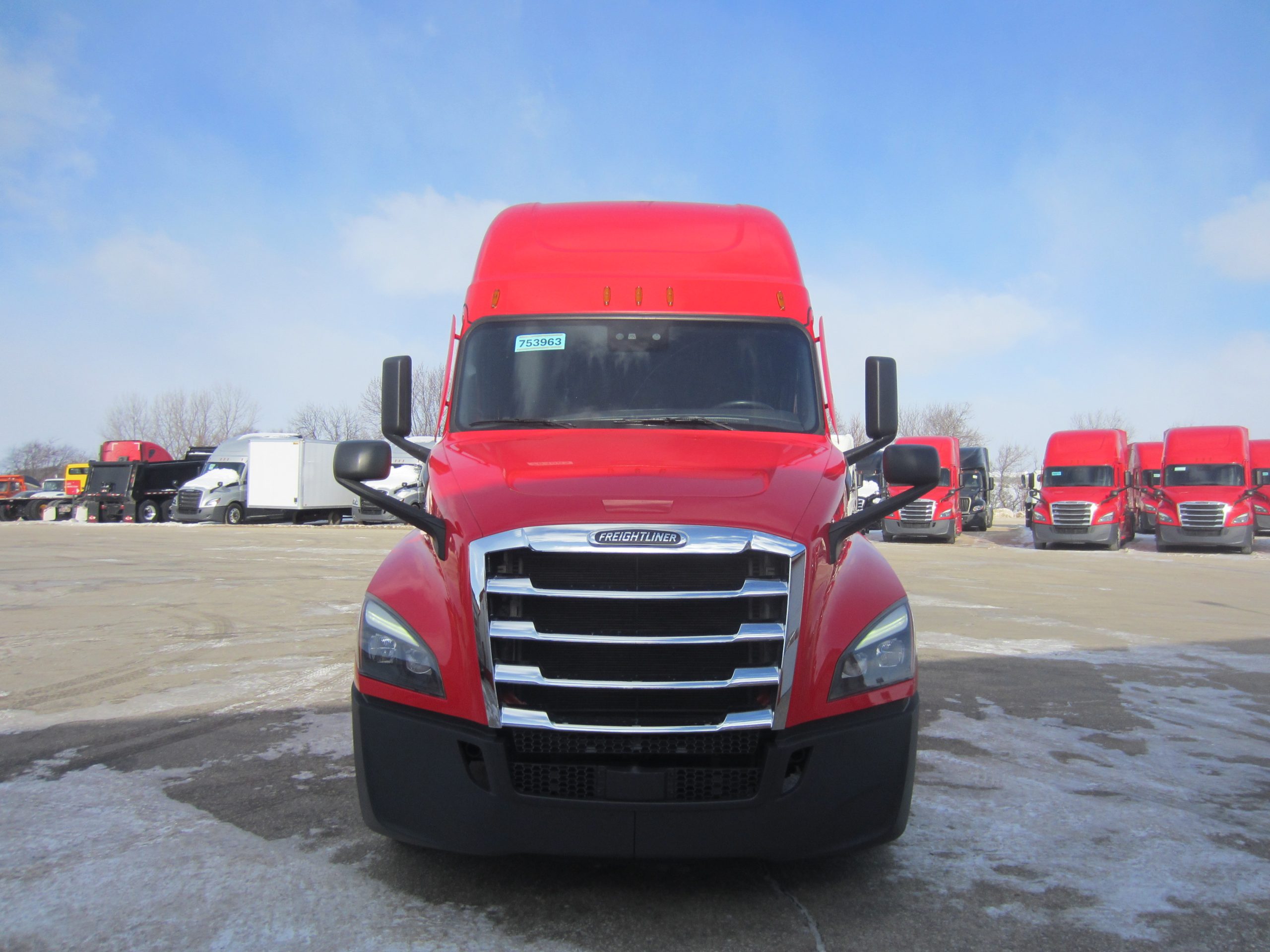 2023 Freightliner PT126SLP - image 2 of 6