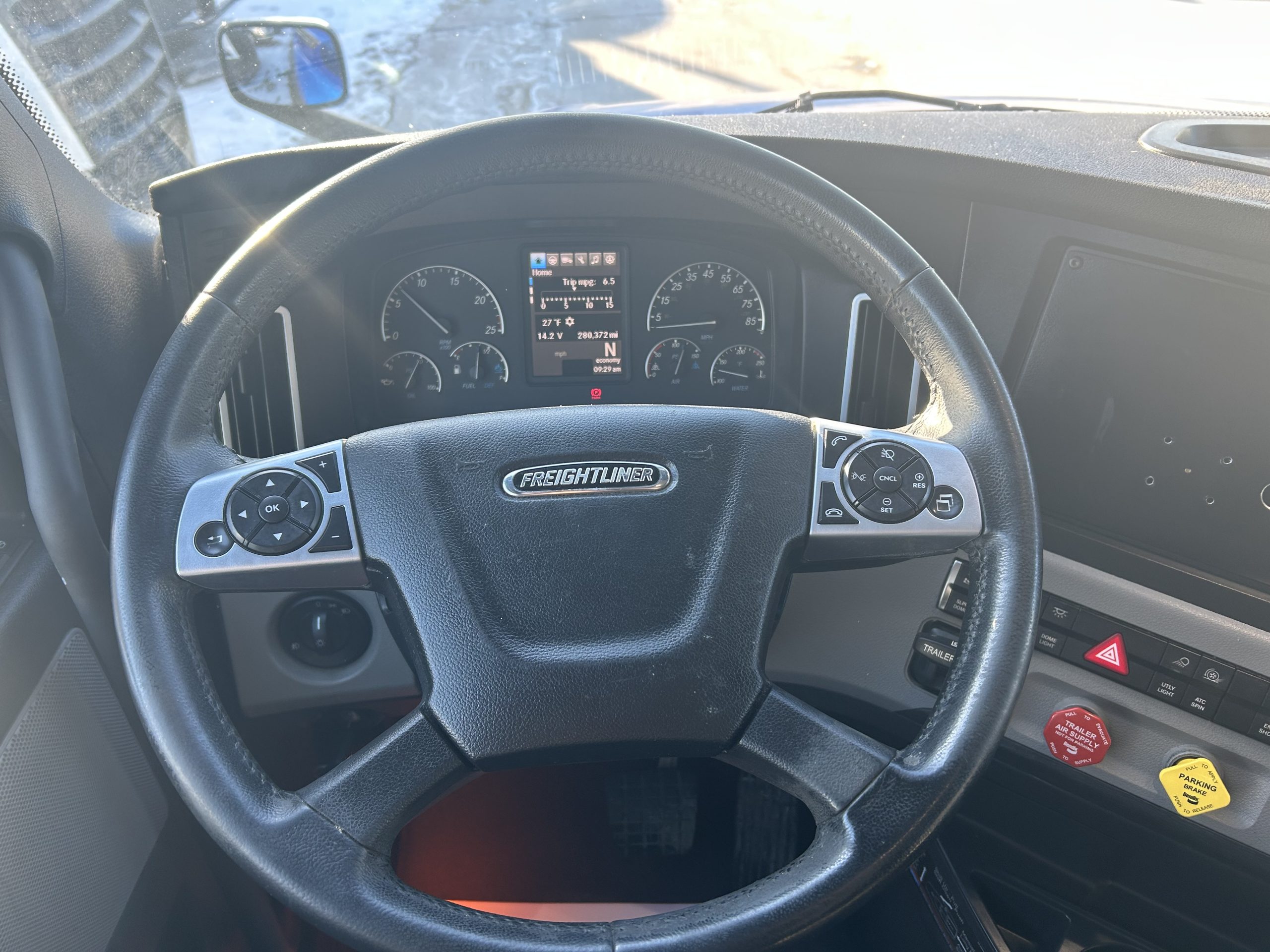 2024 Freightliner PT126 - image 5 of 6