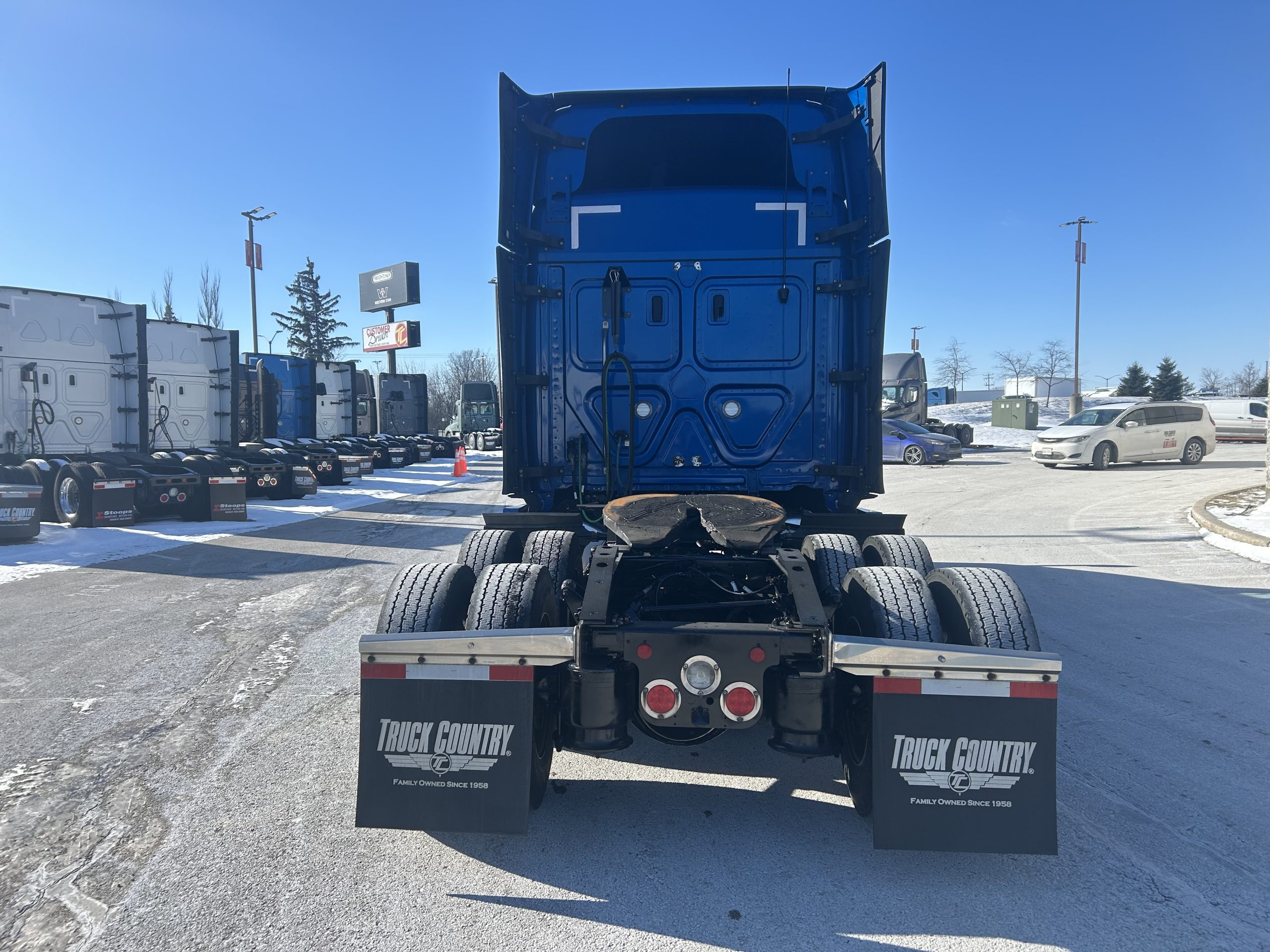 2024 Freightliner PT126SLP - image 4 of 6