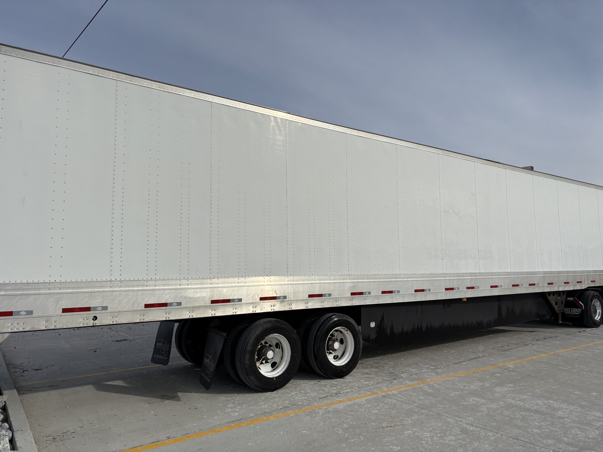 2022 UTILITY 4000DX 2022 UTILITY 4000DX - image 4 of 6