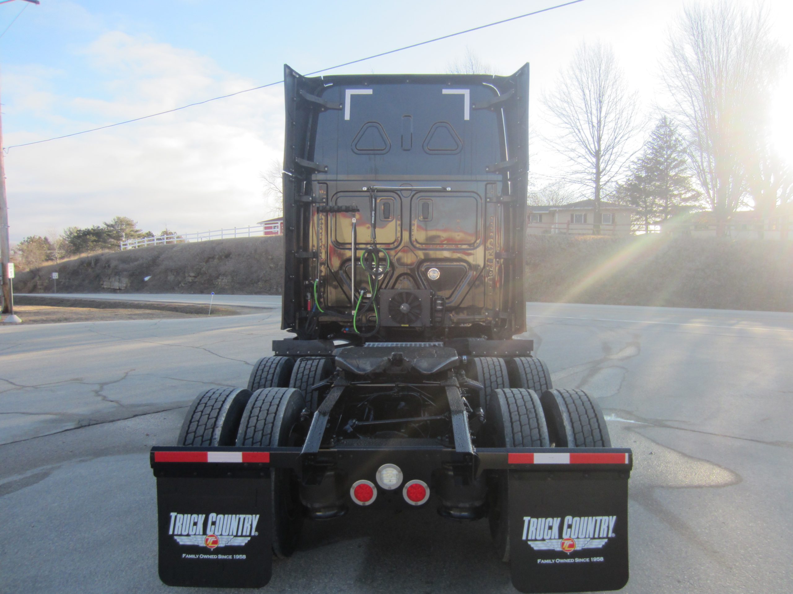 2021 Freightliner PT126SLP - image 4 of 6