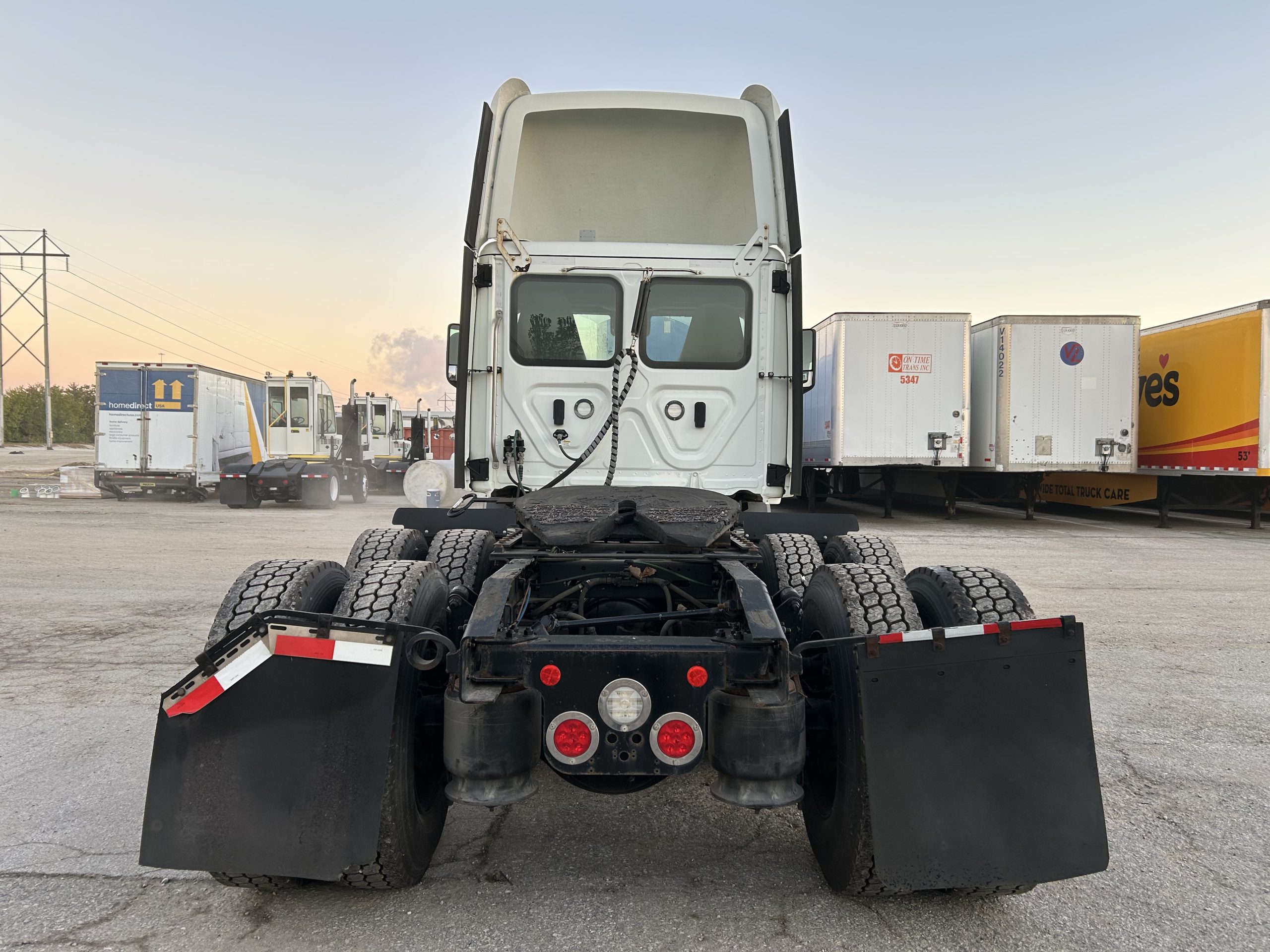 2021 Freightliner PE116 - image 1 of 6