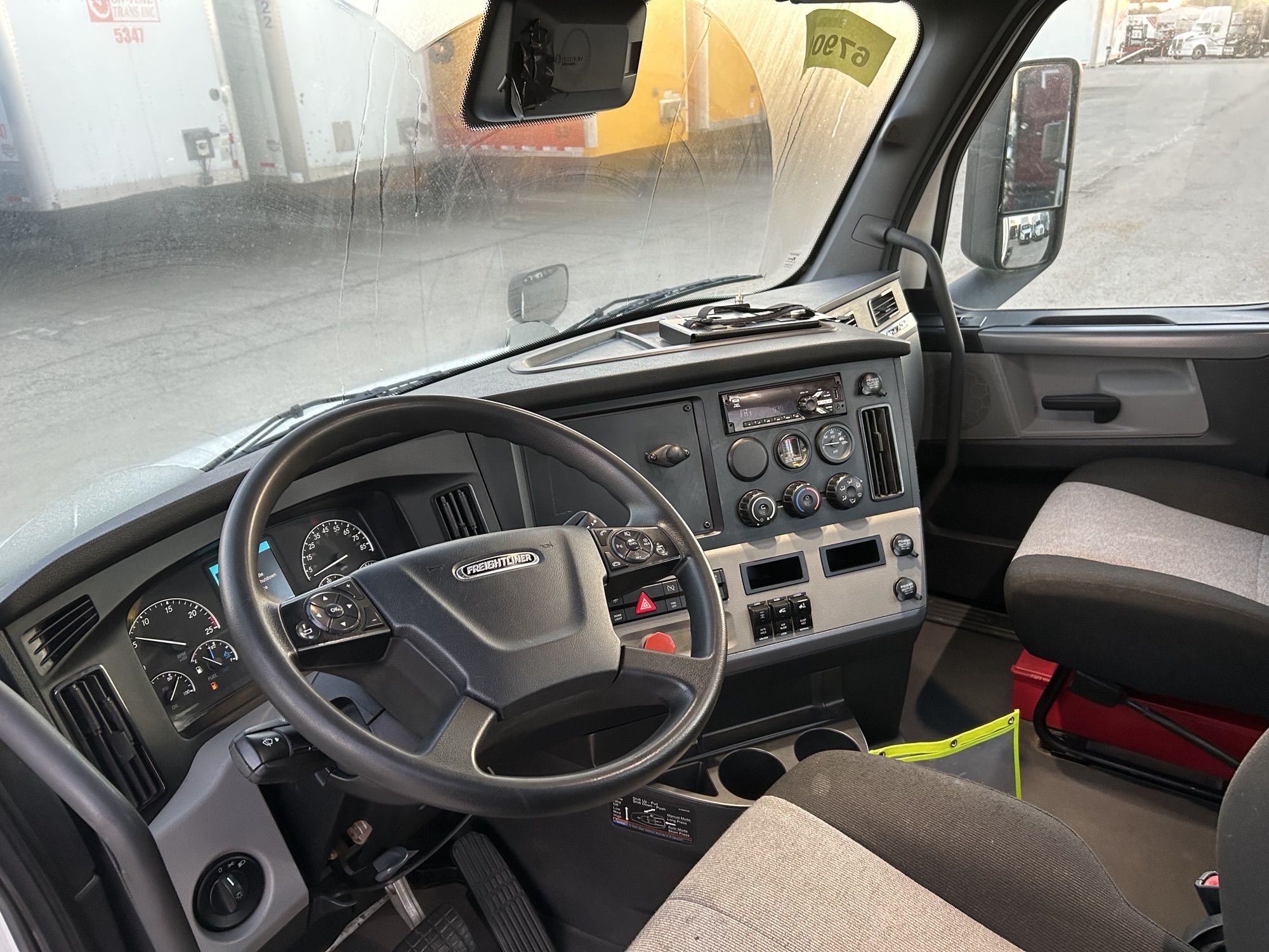 2021 Freightliner PE116 - image 3 of 6