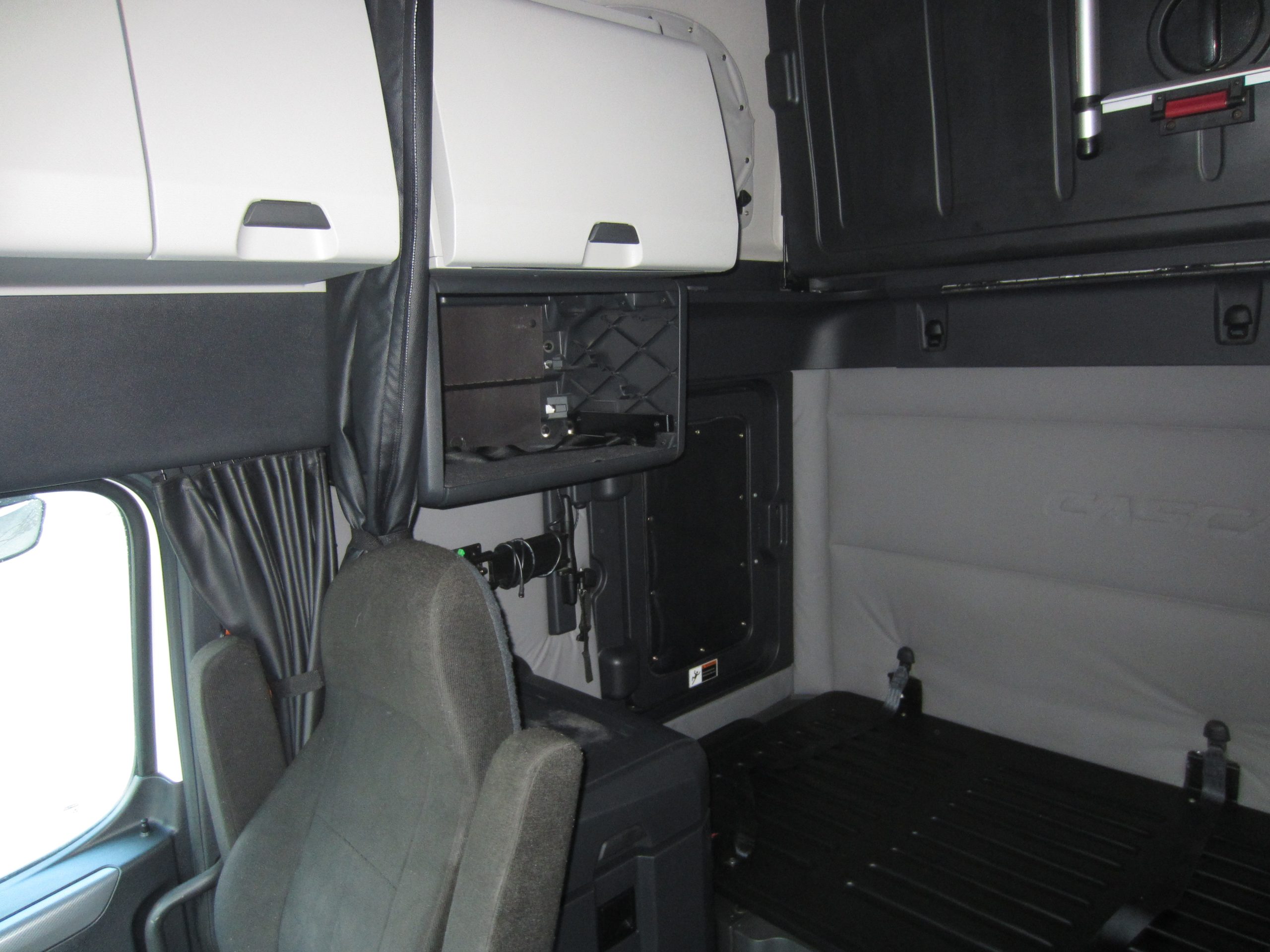 2021 Freightliner - image 6