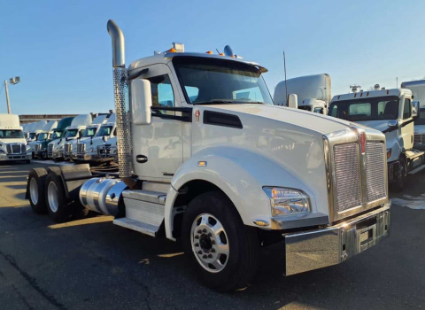 2019 Kenworth T880 - image 1 of 2