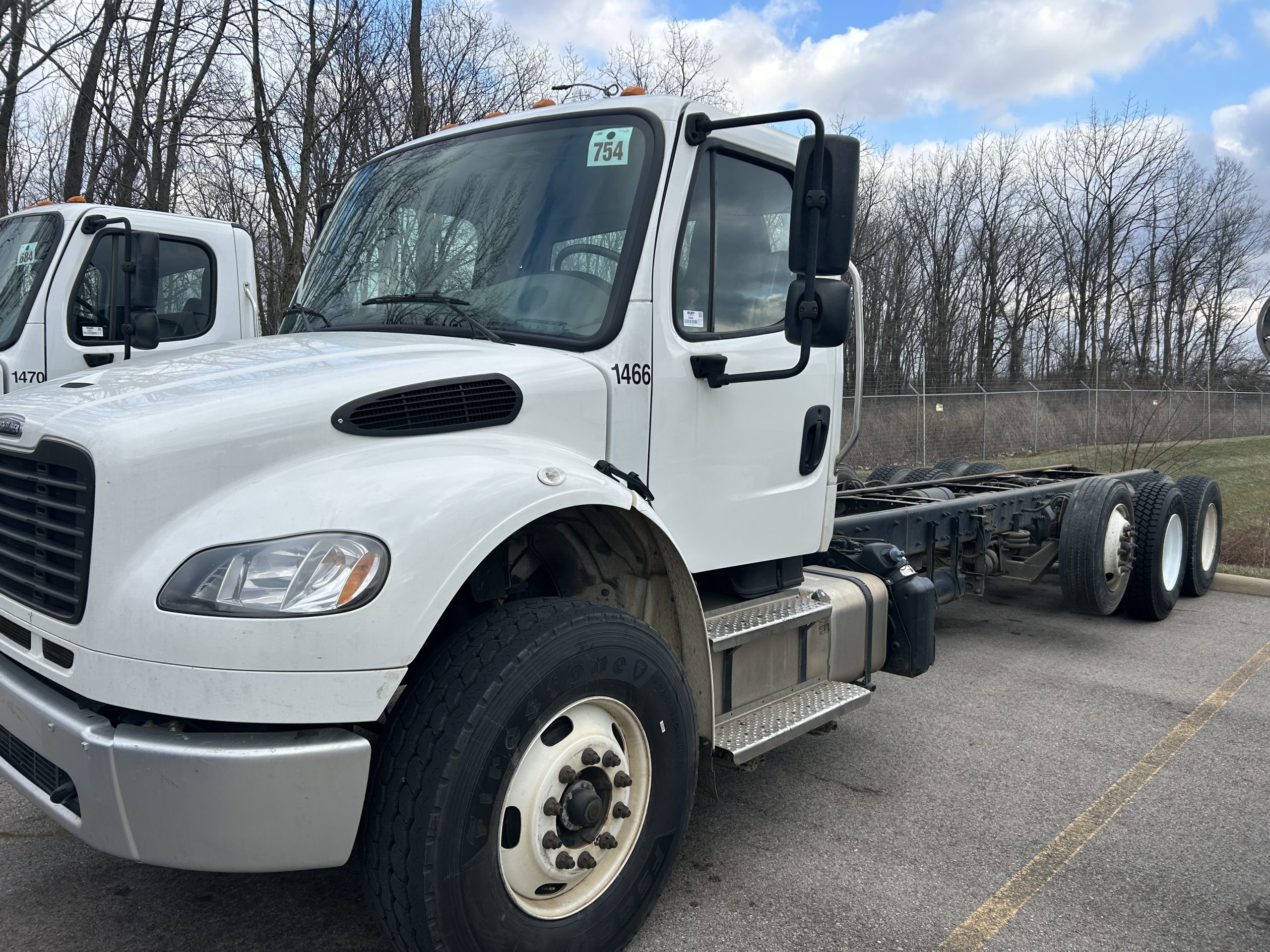 2022 Freightliner M2 106 068Rf00000ZnUDk 2022 Freightliner M2 106 068Rf00000ZnUDk