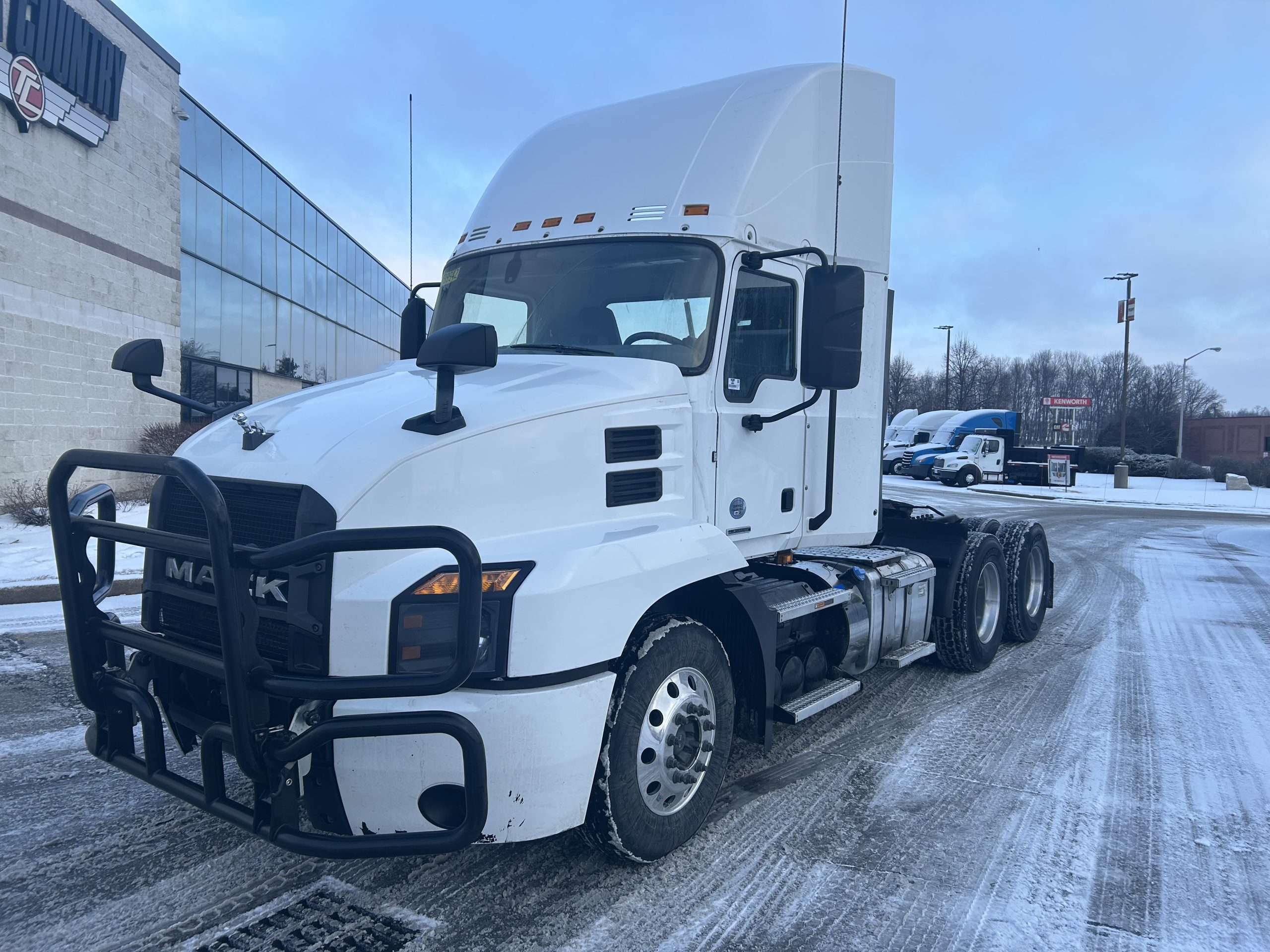 2019 MACK GRANITE MHD - image 1 of 6