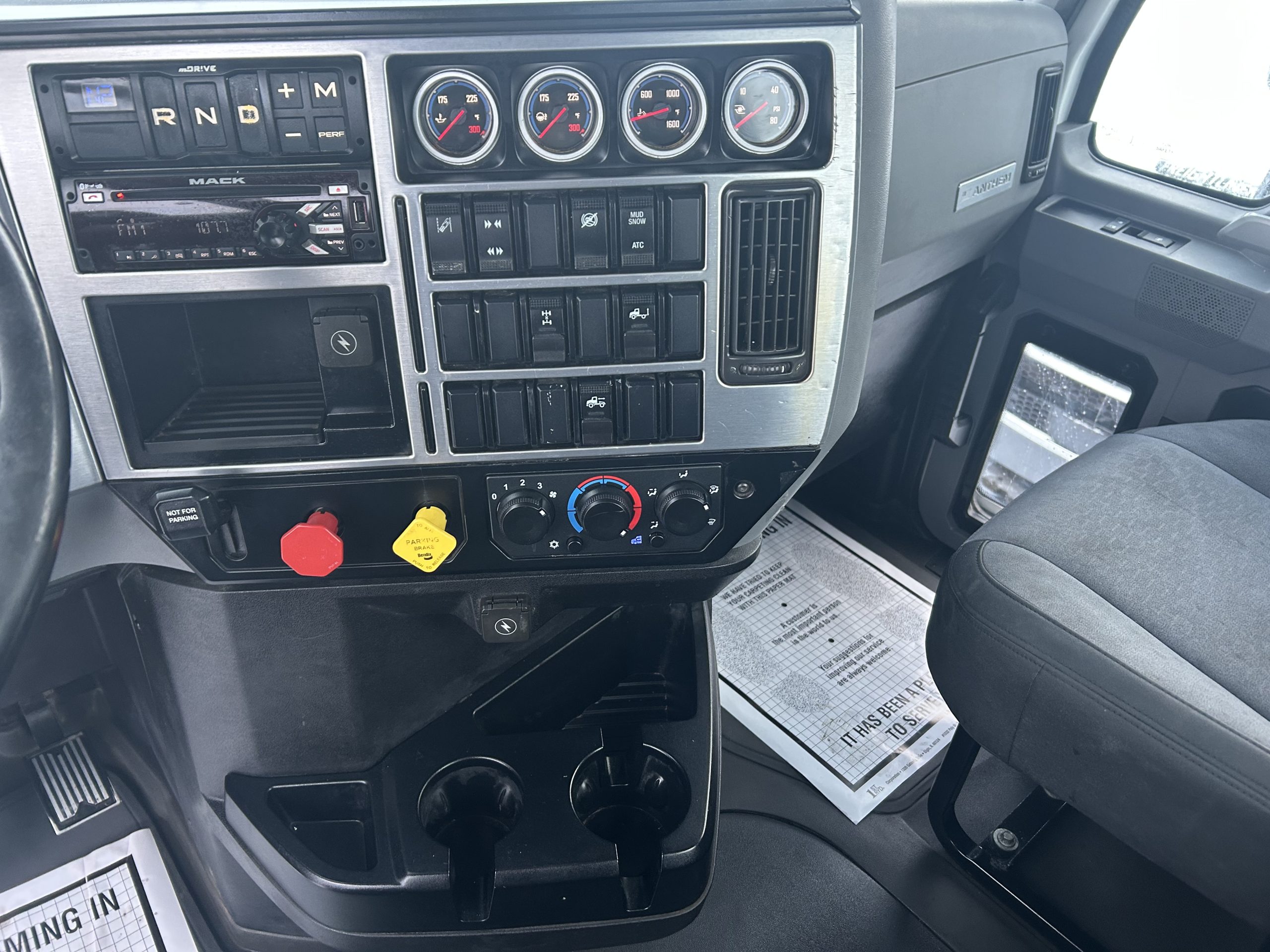 2019 MACK GRANITE MHD - image 6 of 6