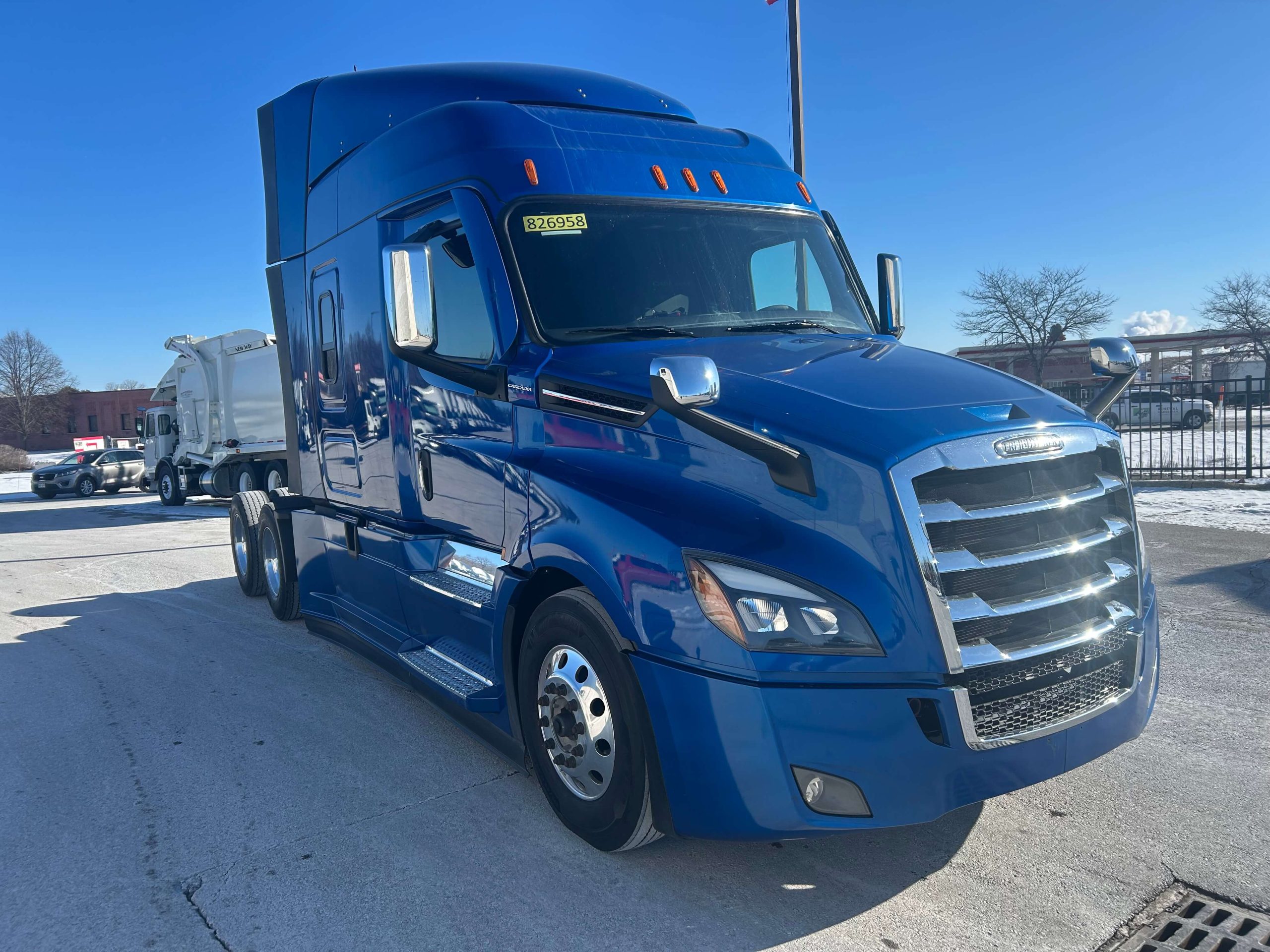 2024 Freightliner PT126SLP - image 3 of 6