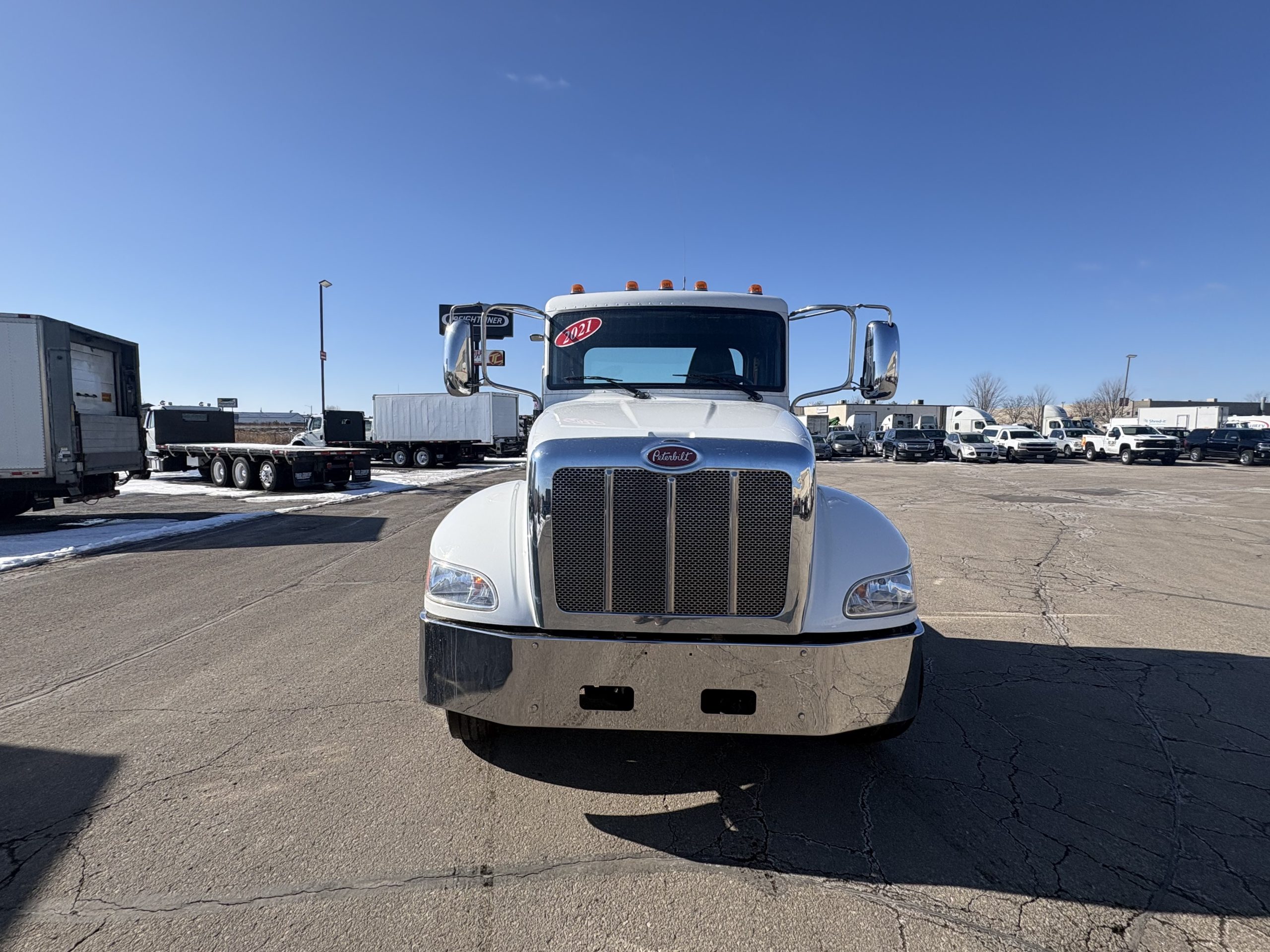 2021 Peterbilt - image 2
