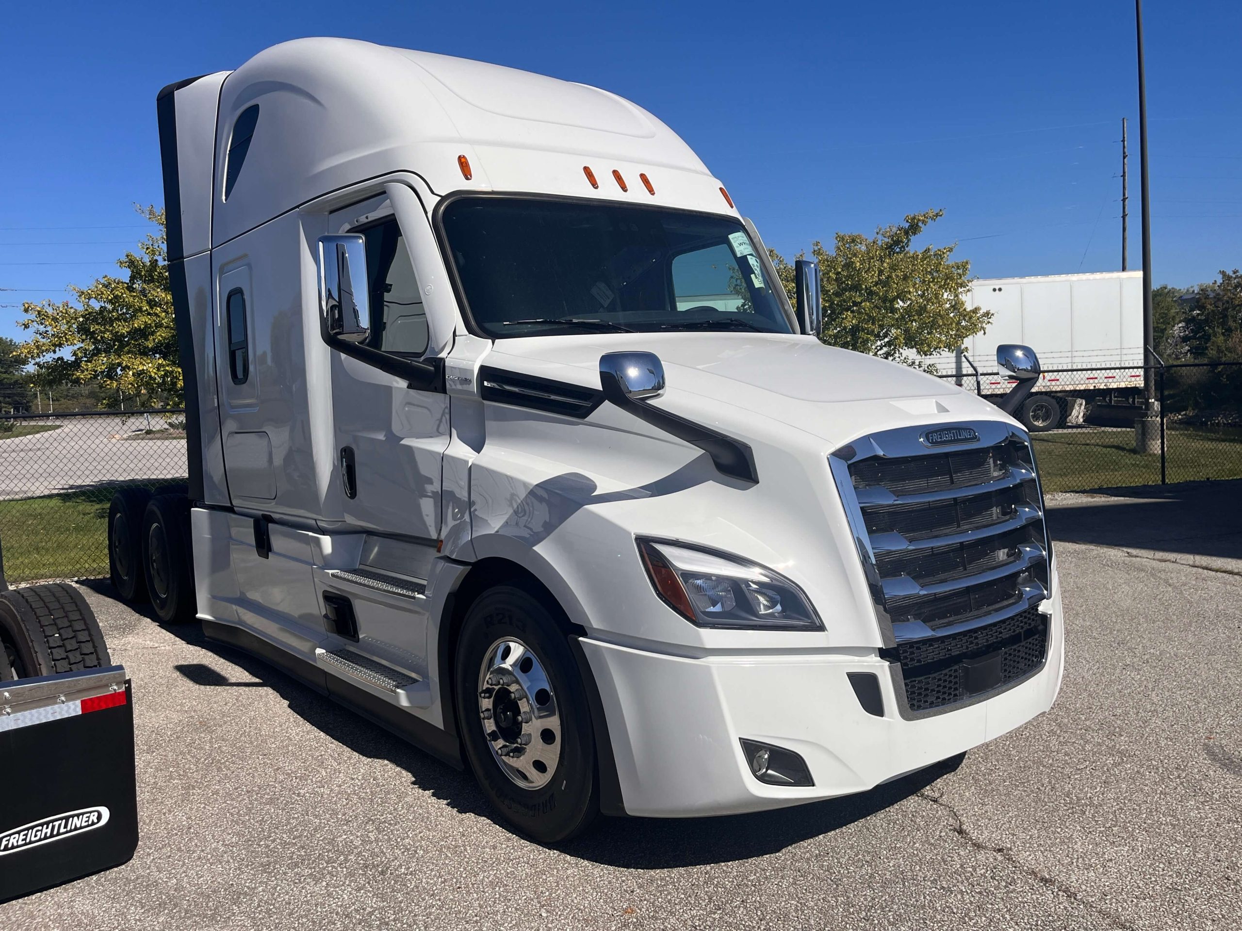2026 Freightliner - image 3