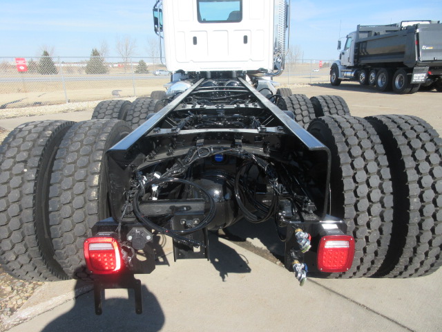 2027 Western Star 49X - image 5 of 6