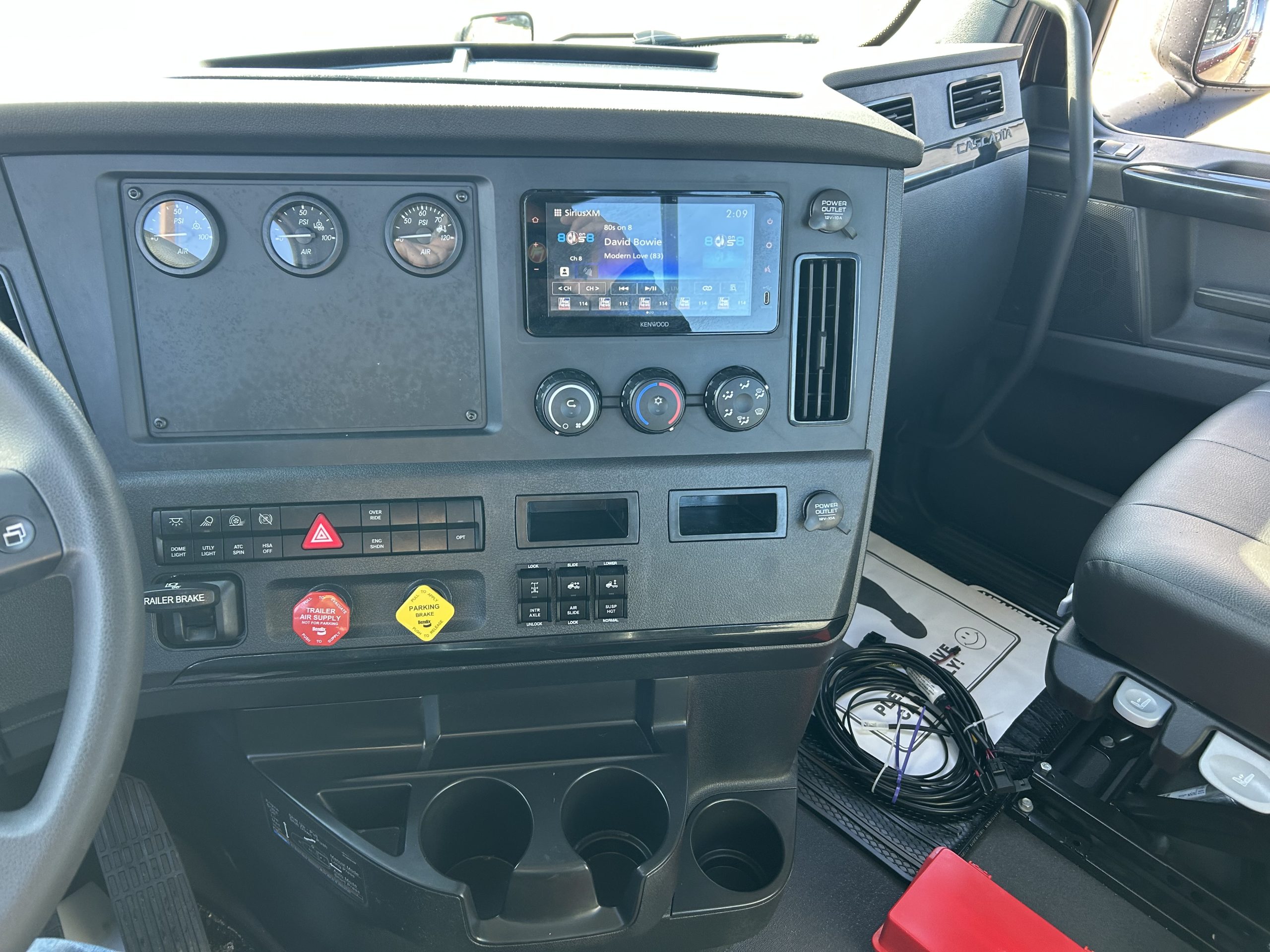 2026 Freightliner — photo 5