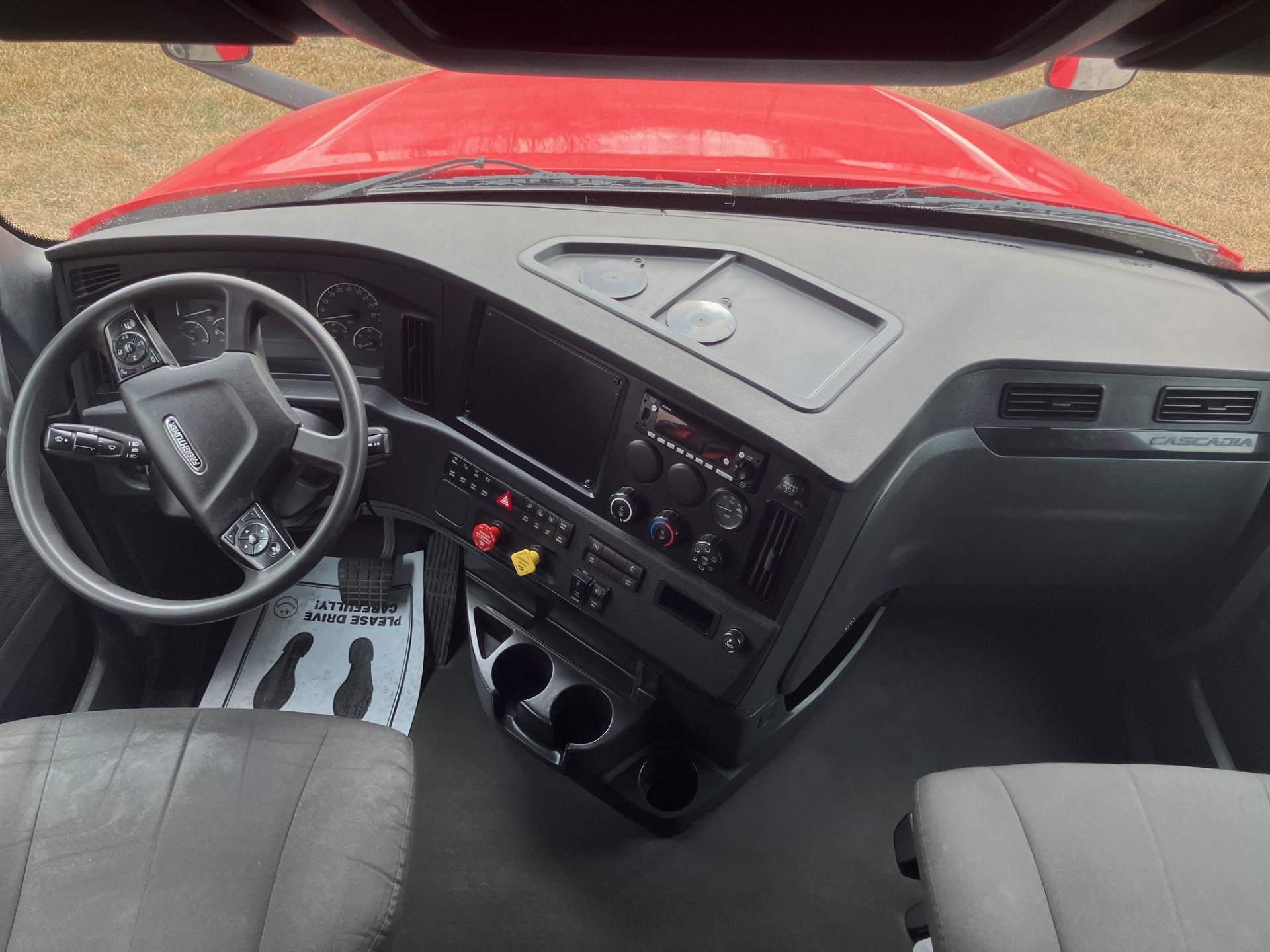 2023 Freightliner - image 1