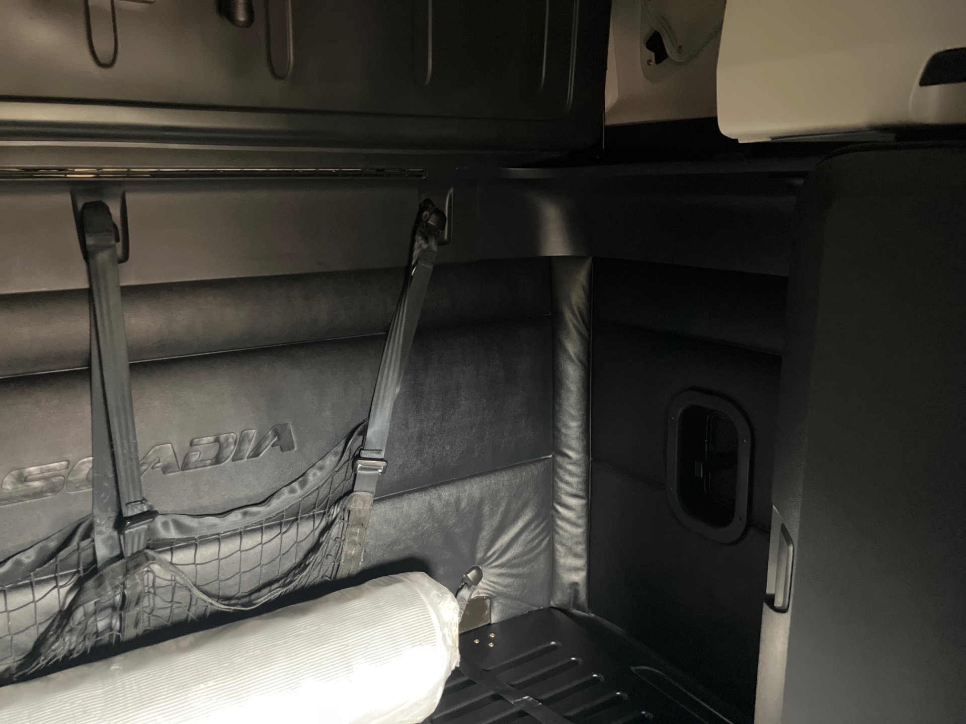 2023 Freightliner - image 4