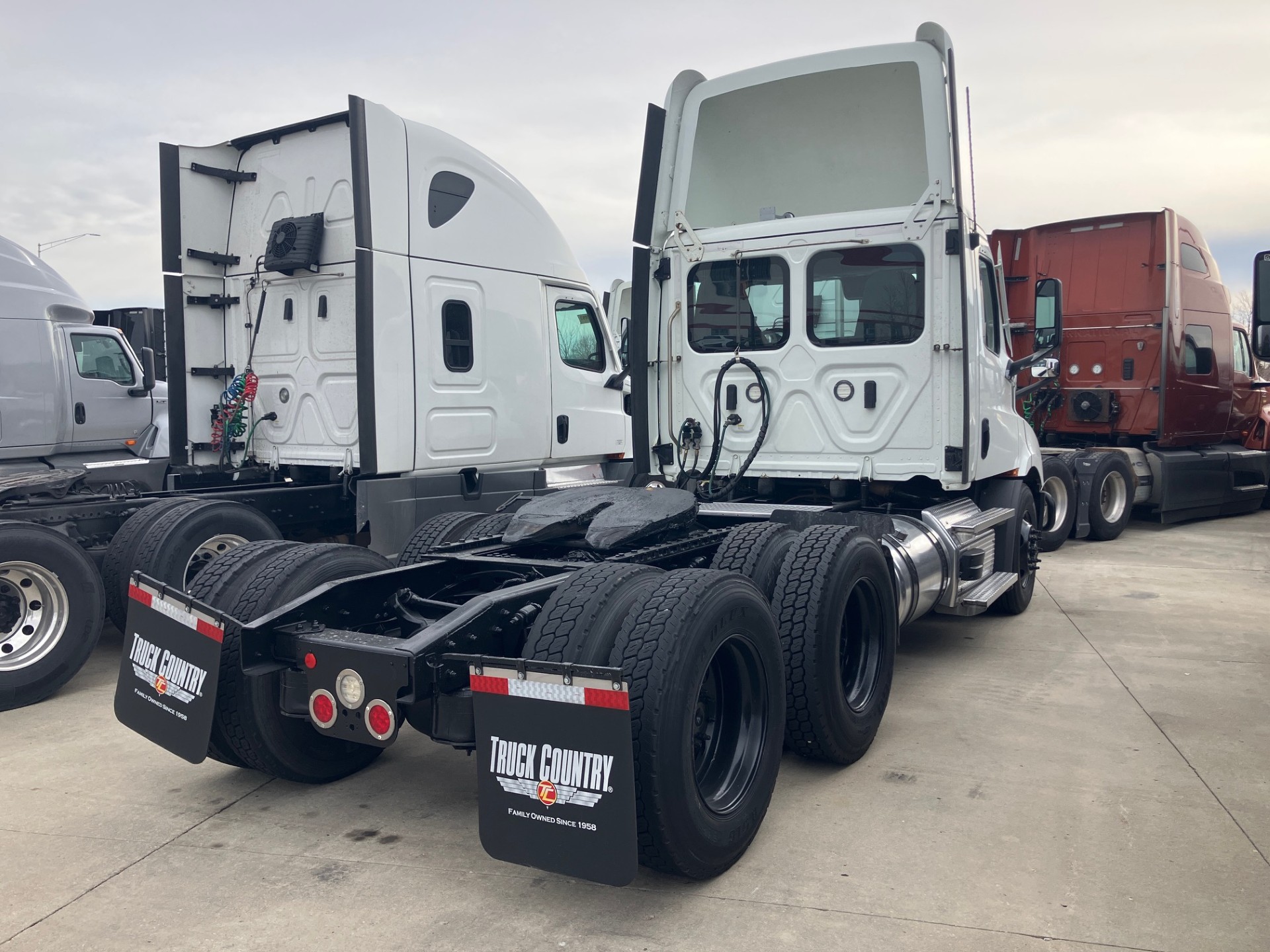 2021 Freightliner - image 6