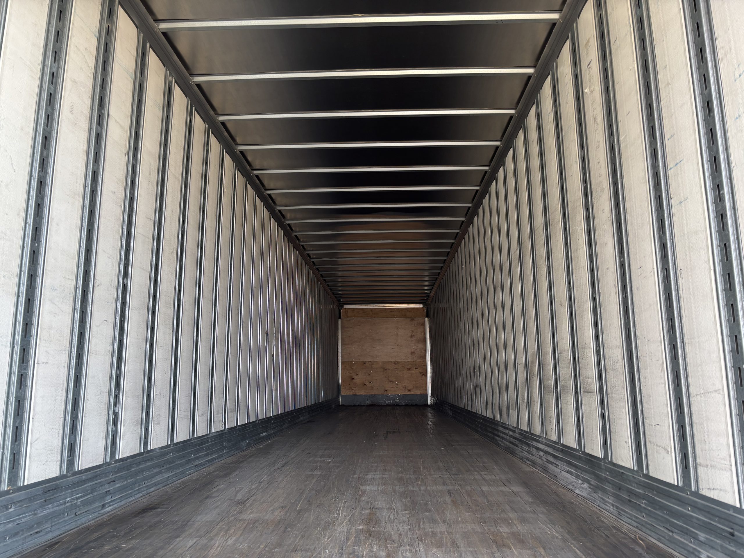 2017 Great Dane COMPOSITE 2017 Great Dane COMPOSITE - image 6 of 6