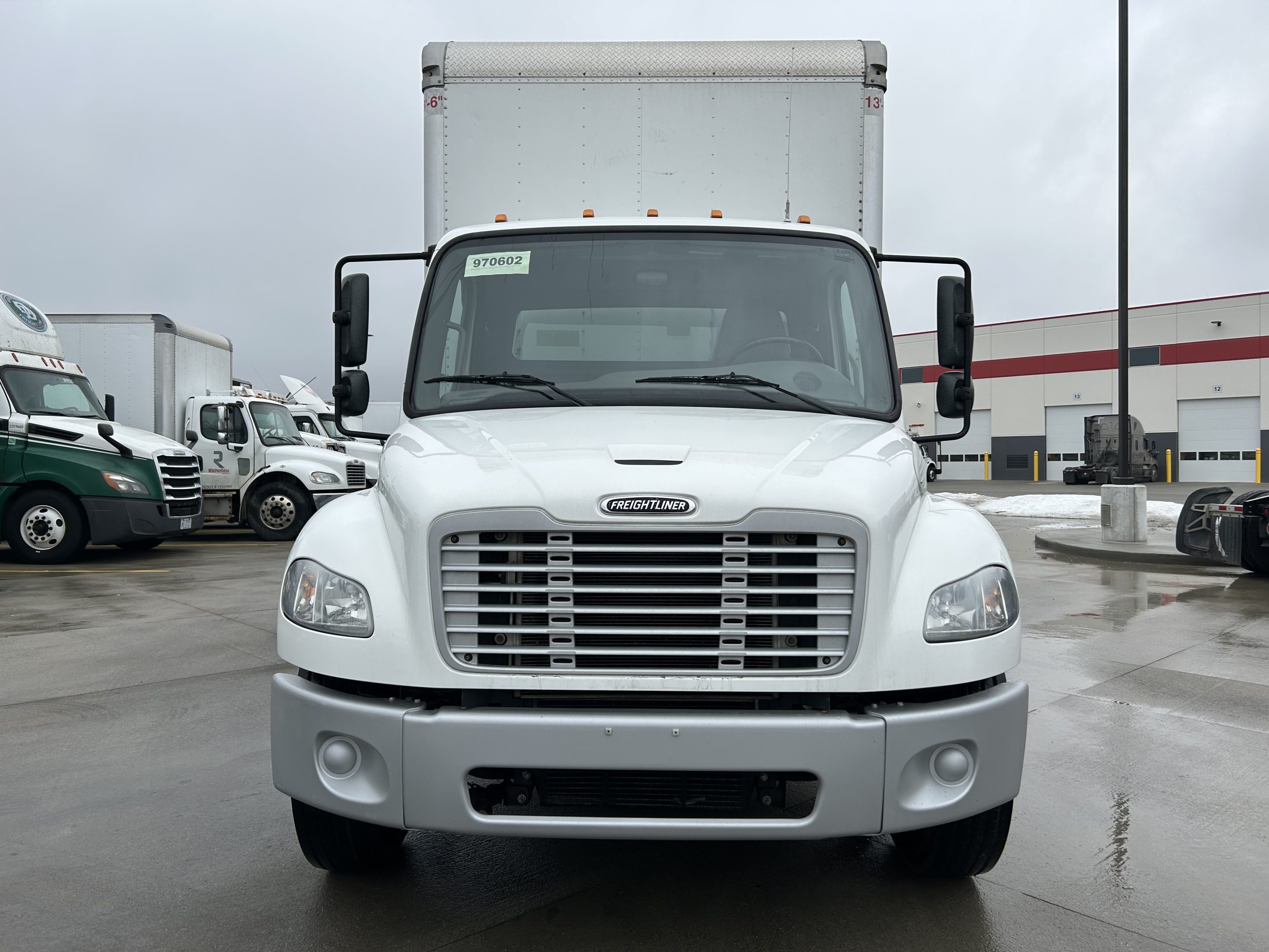 2021 Freightliner M2 106 - image 2