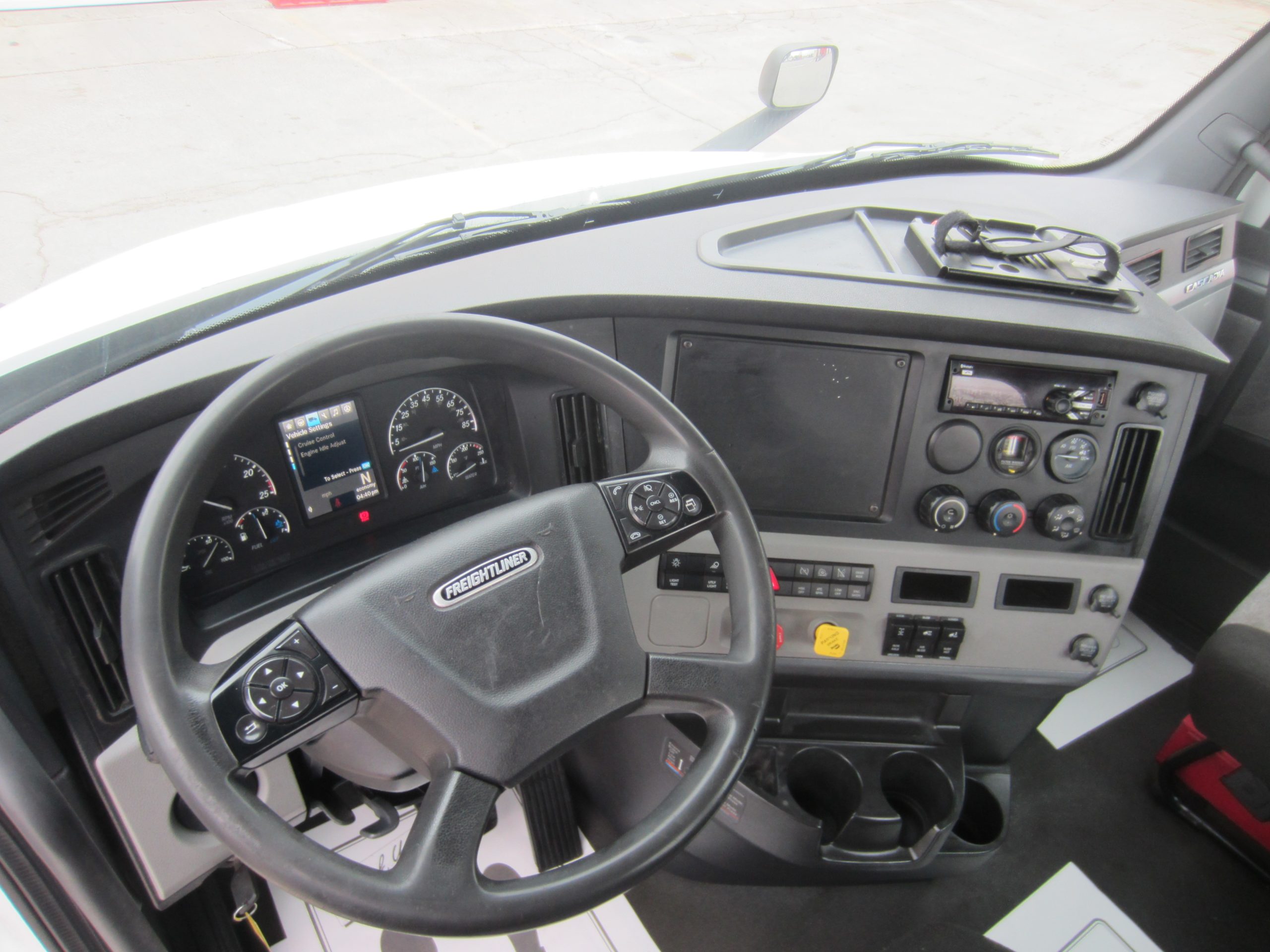 2021 Freightliner - image 5