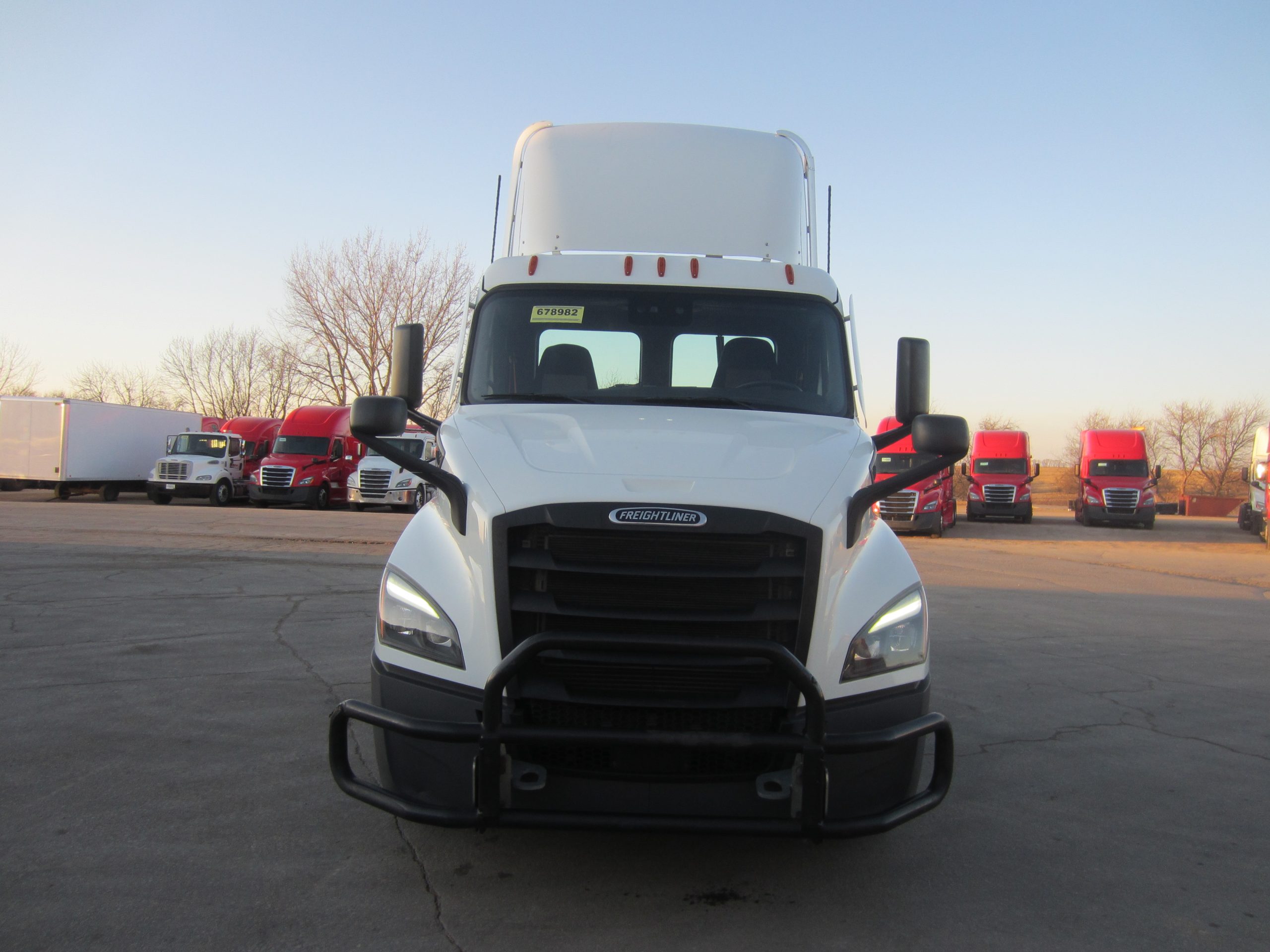 2021 Freightliner - image 2