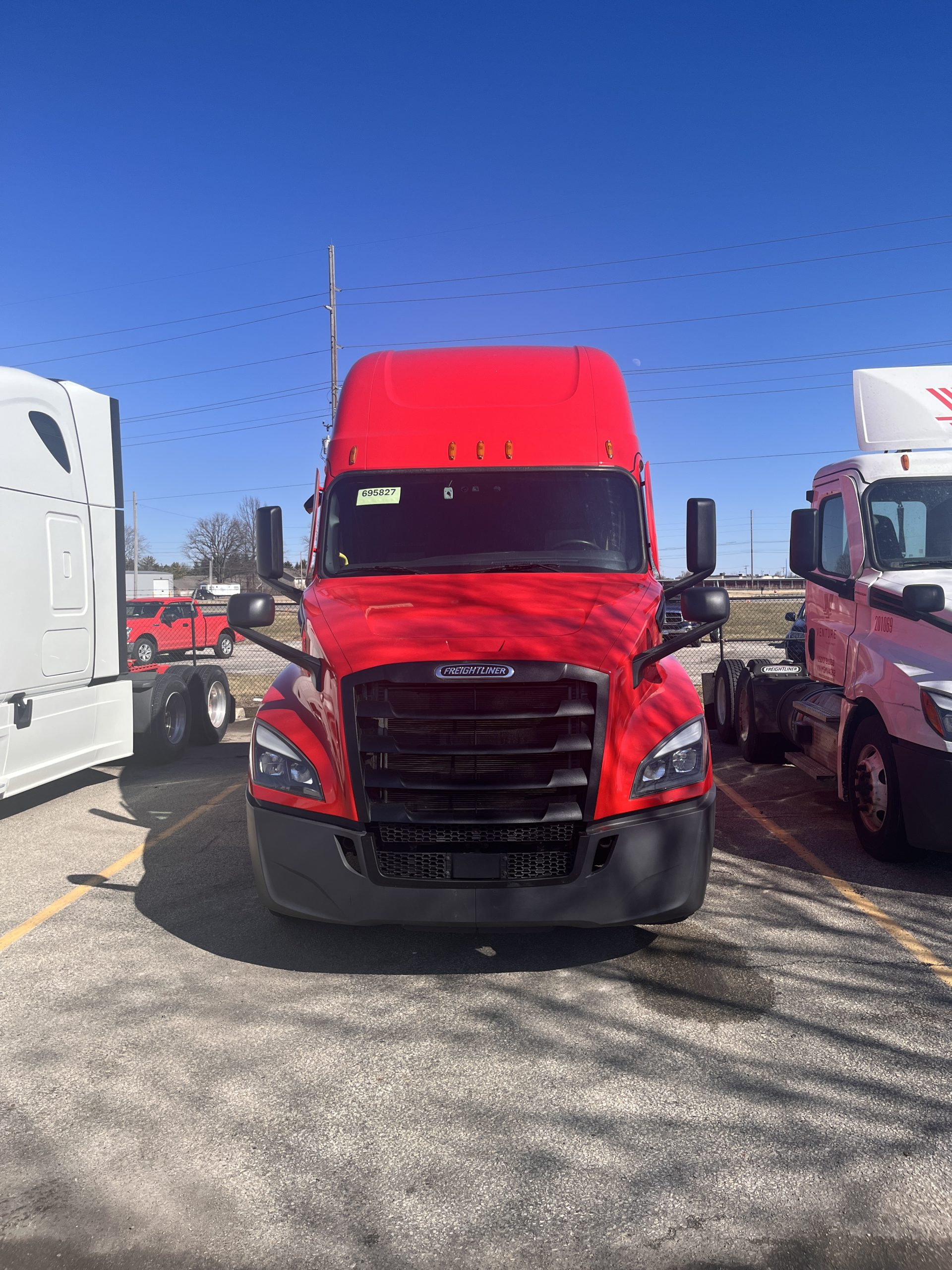 2021 Freightliner - image 1