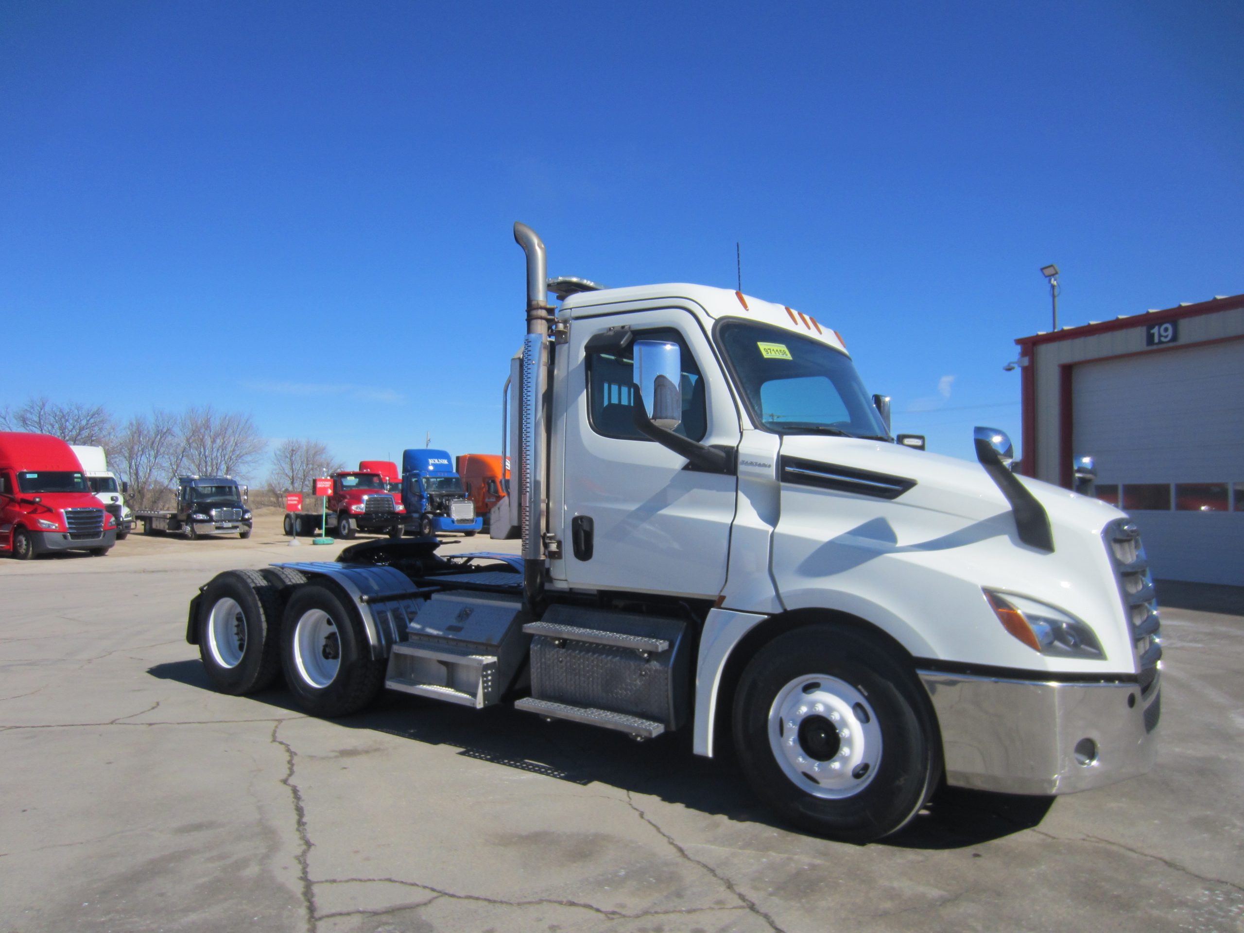 2019 Freightliner - image 4