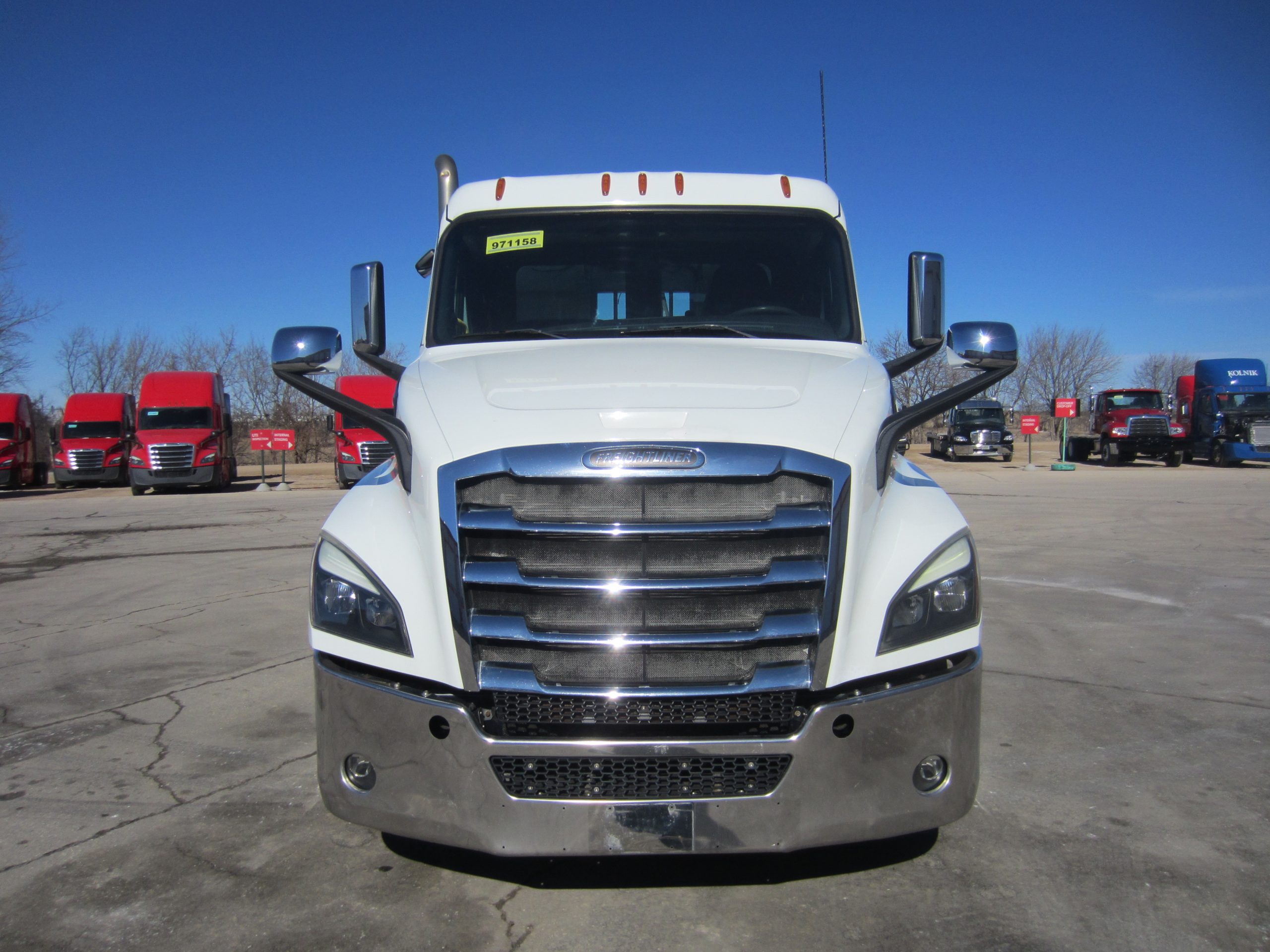2019 Freightliner - image 3