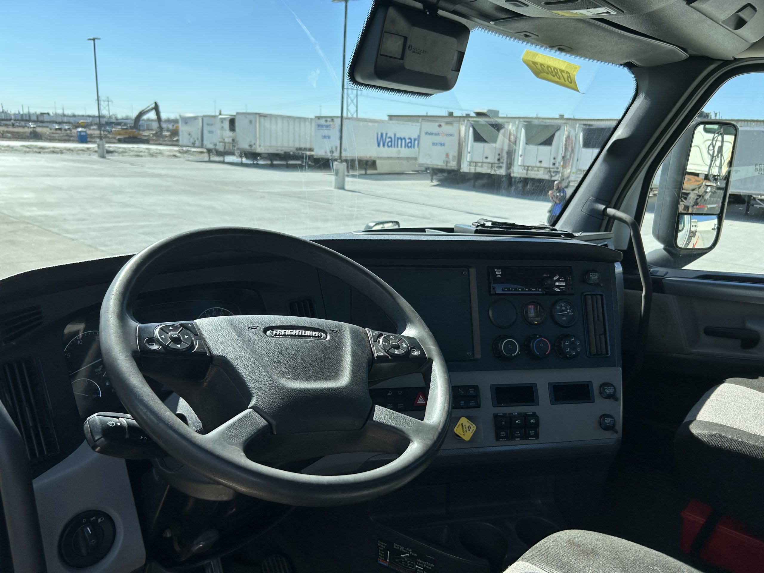 2021 Freightliner - image 5