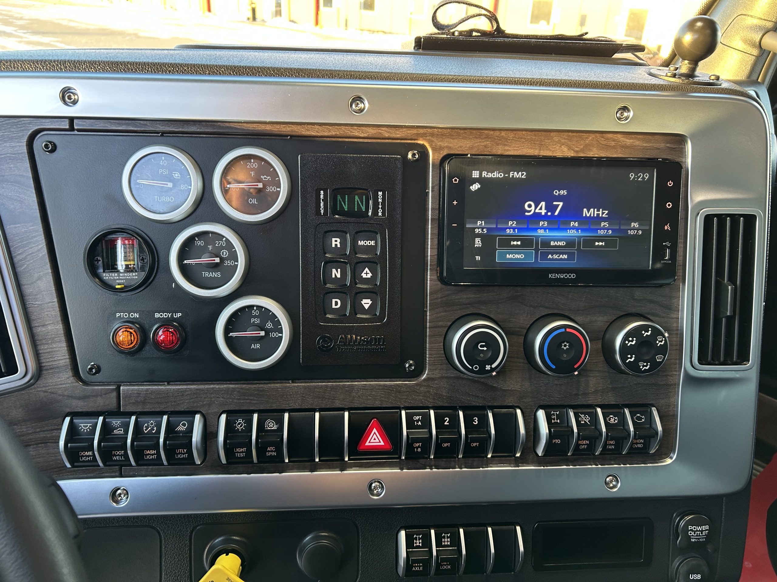 2026 Western Star 47X - image 6 of 6