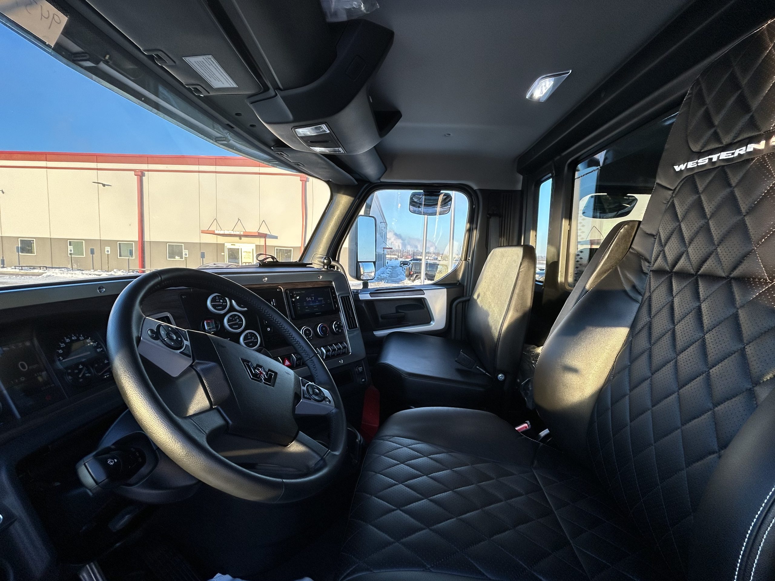 2026 Western Star 47X - image 5 of 6