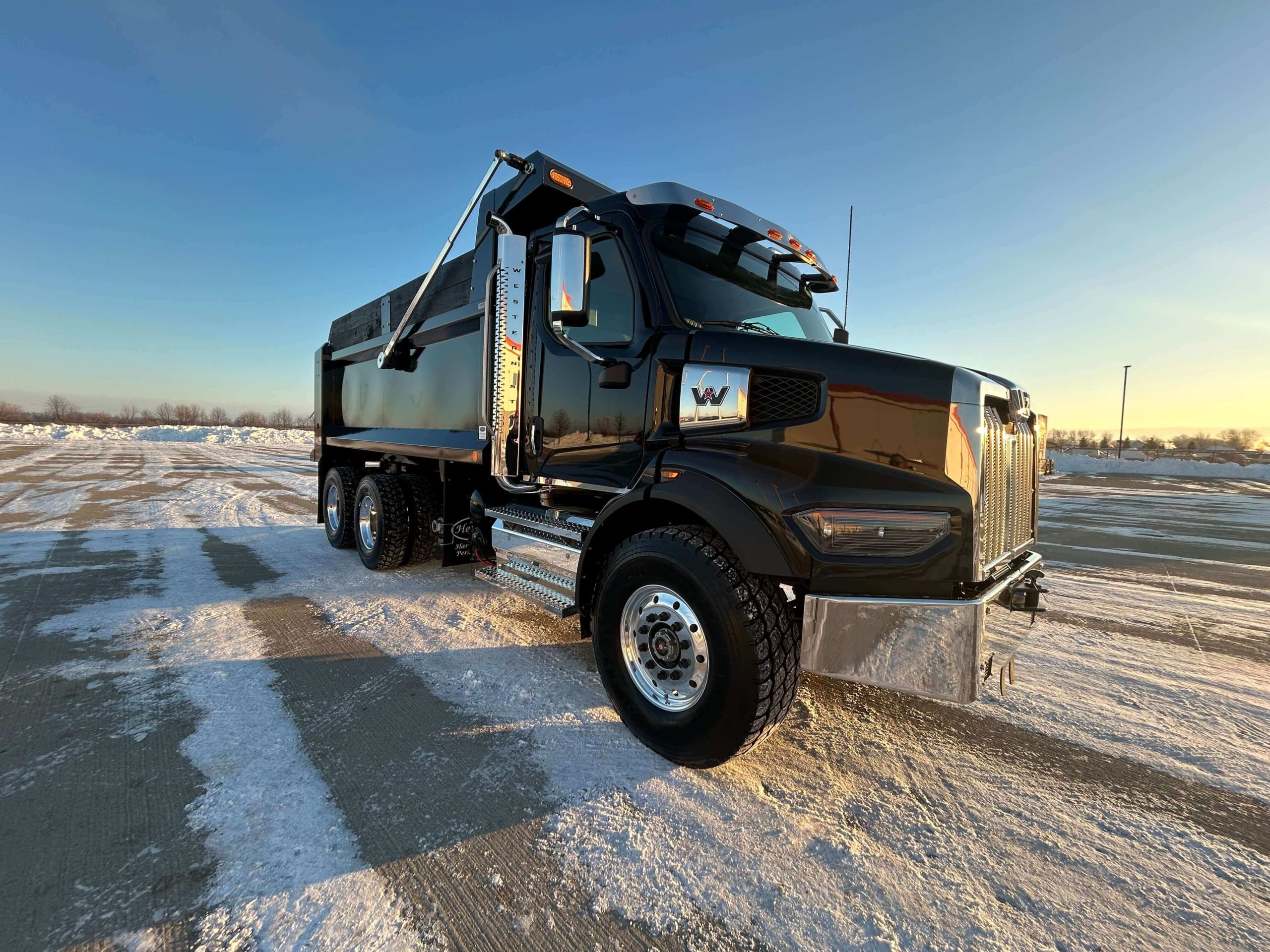 2026 Western Star 47X - image 3 of 6