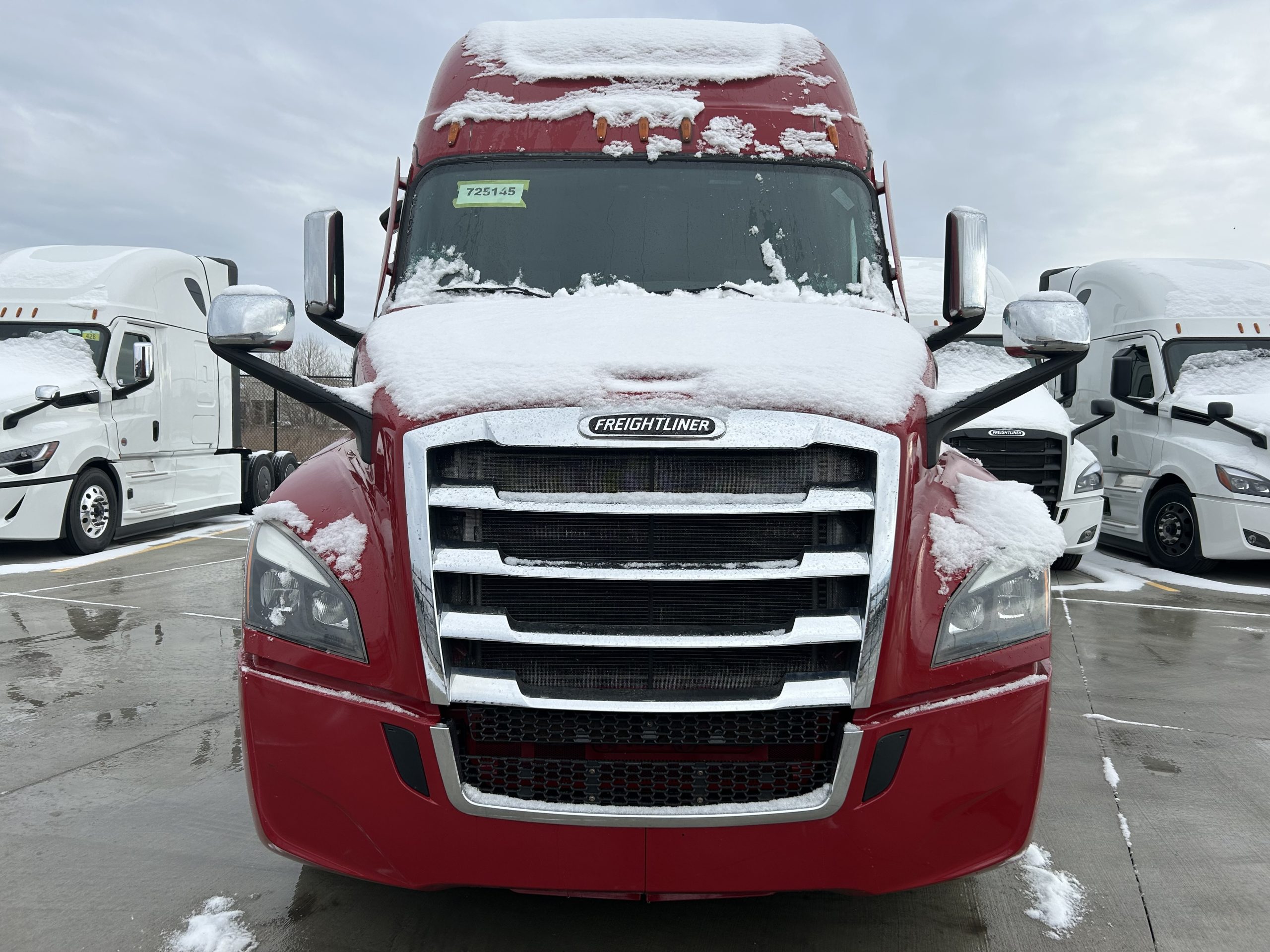2023 Freightliner - image 2