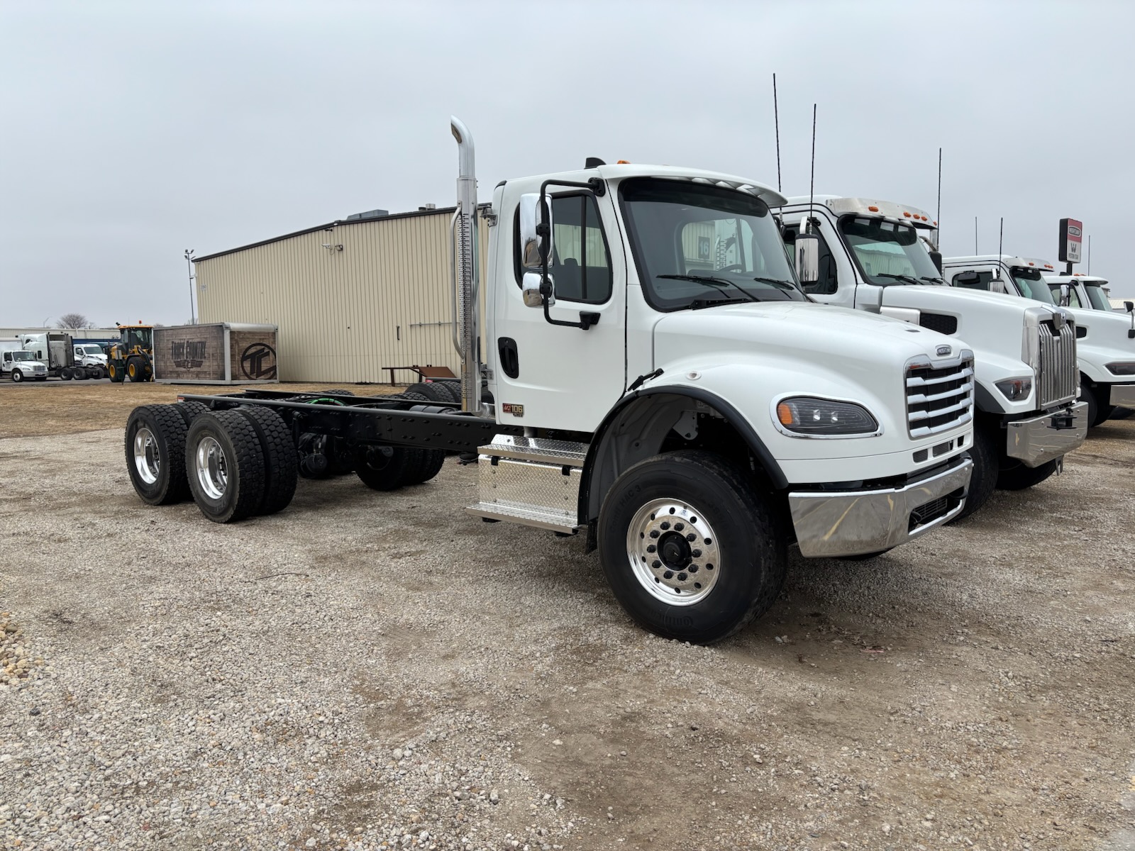 2027 Freightliner M2 106+ - image 1 of 1