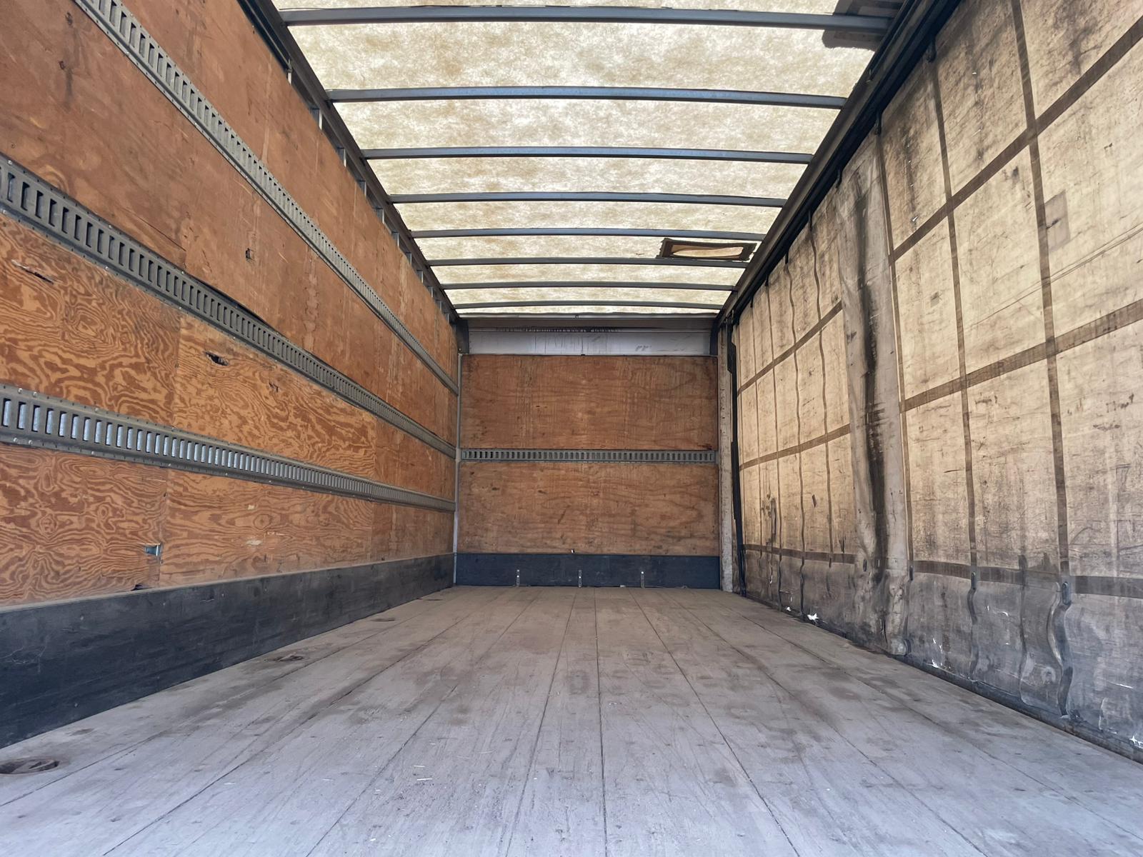 2021 Freightliner M2 106 068Rf00000bPRnk 2021 Freightliner M2 106 068Rf00000bPRnk