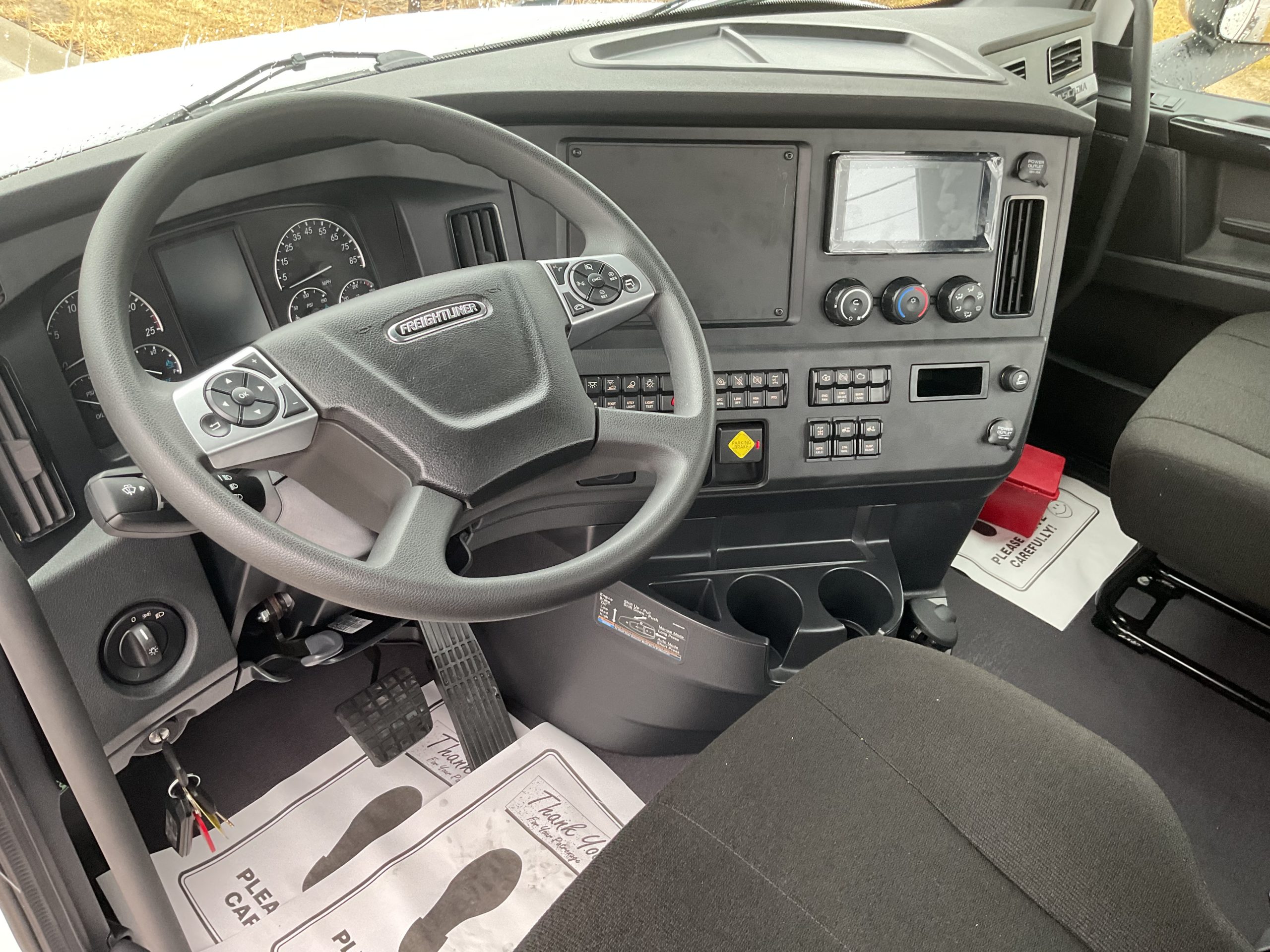 2026 Freightliner PJ126DC - image 6 of 6