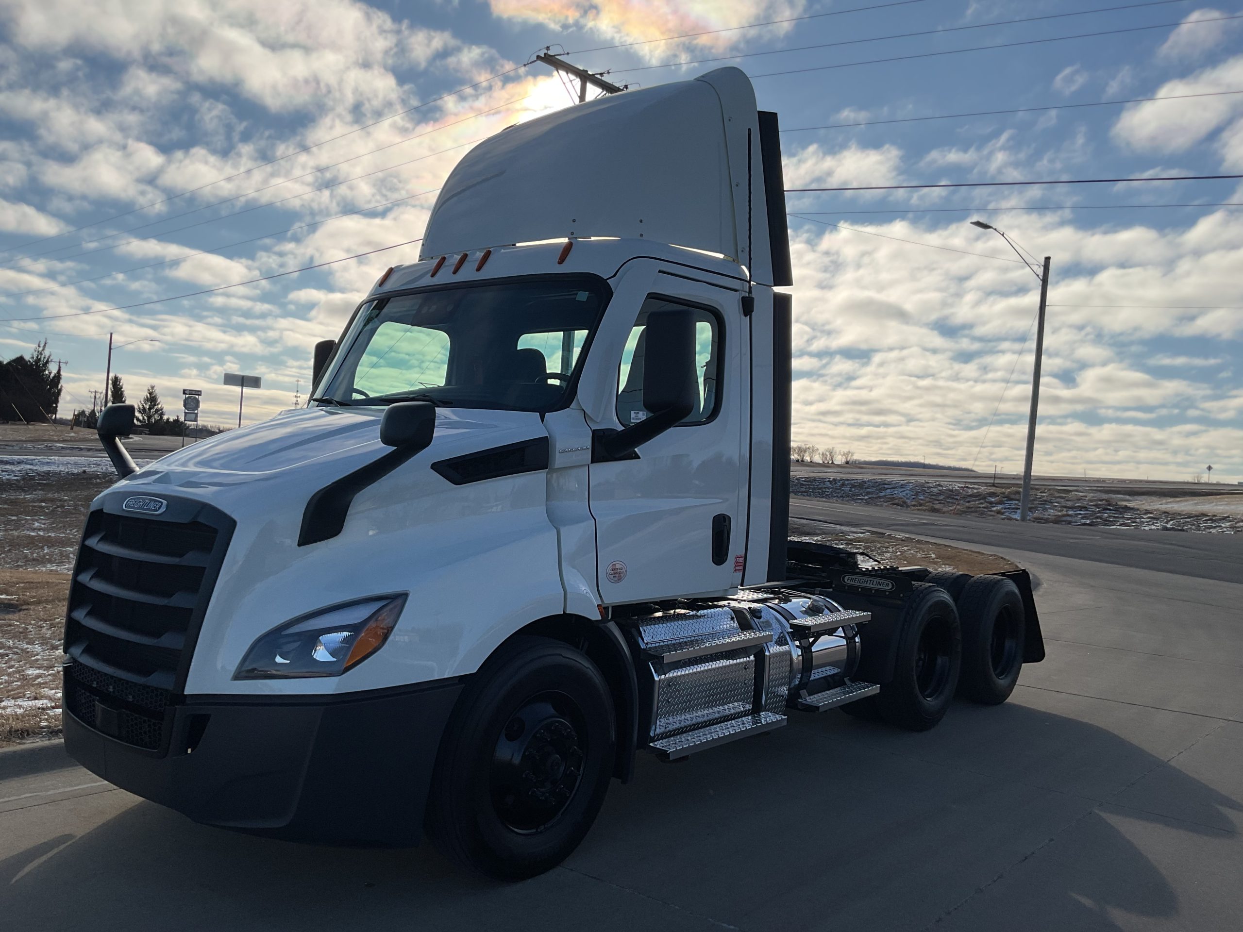 2021 Freightliner PE116 2021 Freightliner PE116 - image 1 of 6