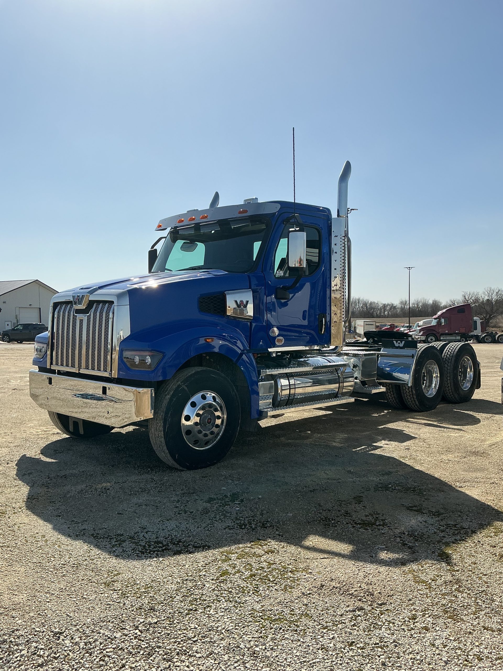 2027 Western Star 49X - image 2 of 6
