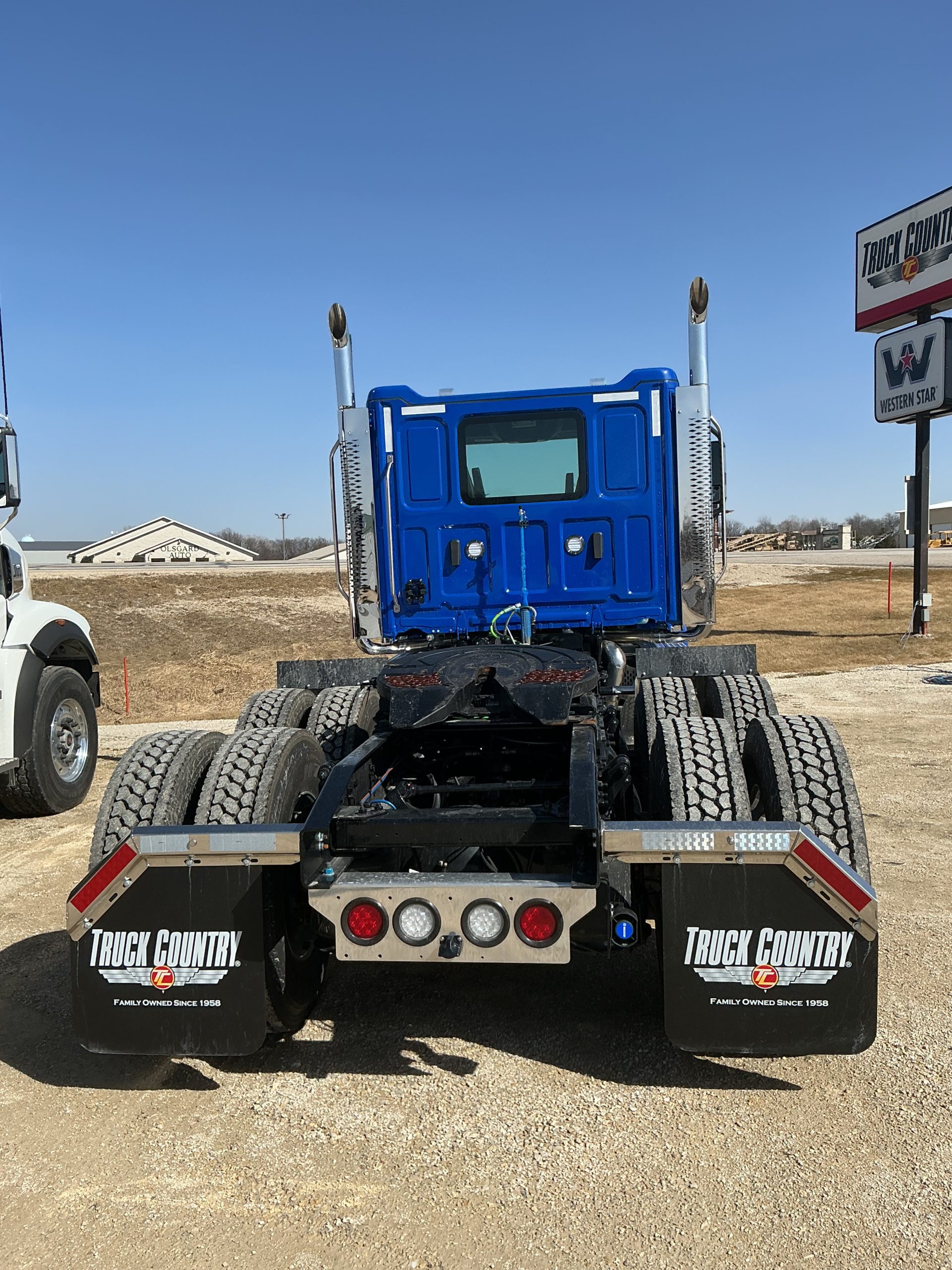 2027 Western Star 49X - image 4 of 6