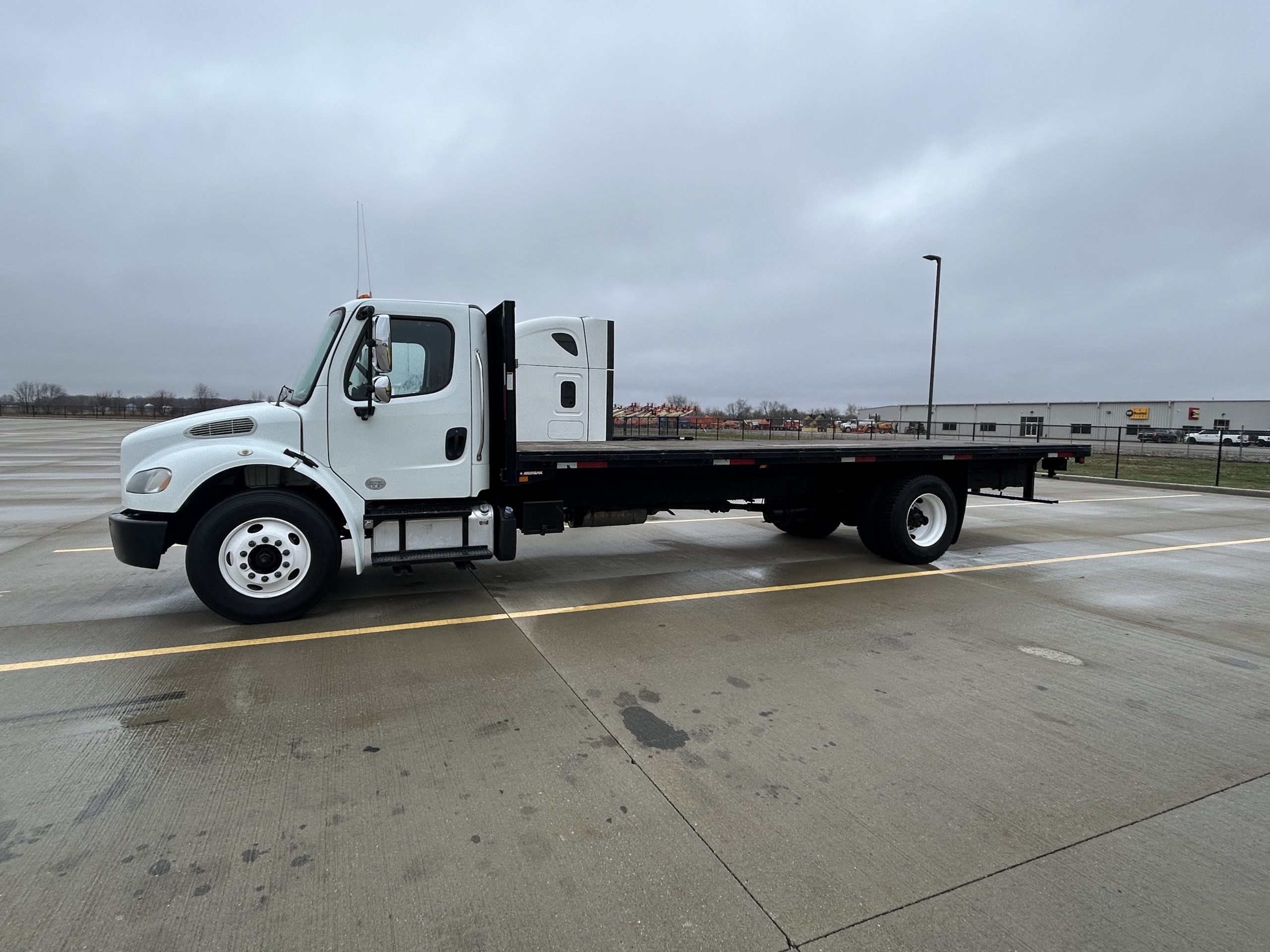 2015 Freightliner M2 106 068Rf00000bgVJt 2015 Freightliner M2 106 068Rf00000bgVJt